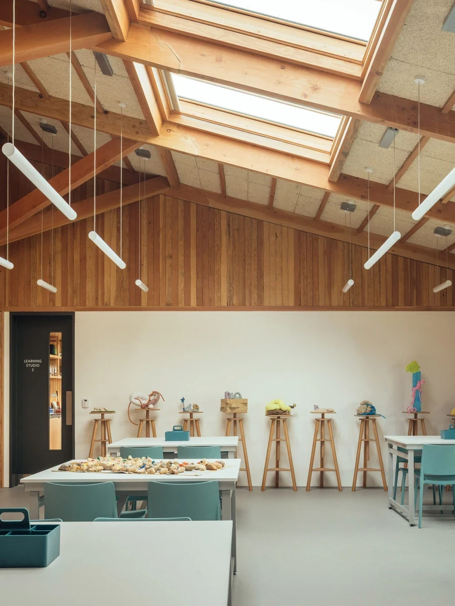 Sheep Field Barn by DSDHA at Henry Moore Studios and Gardens, Hertfordshire UK, barn conversion, gallery, Rob Hill