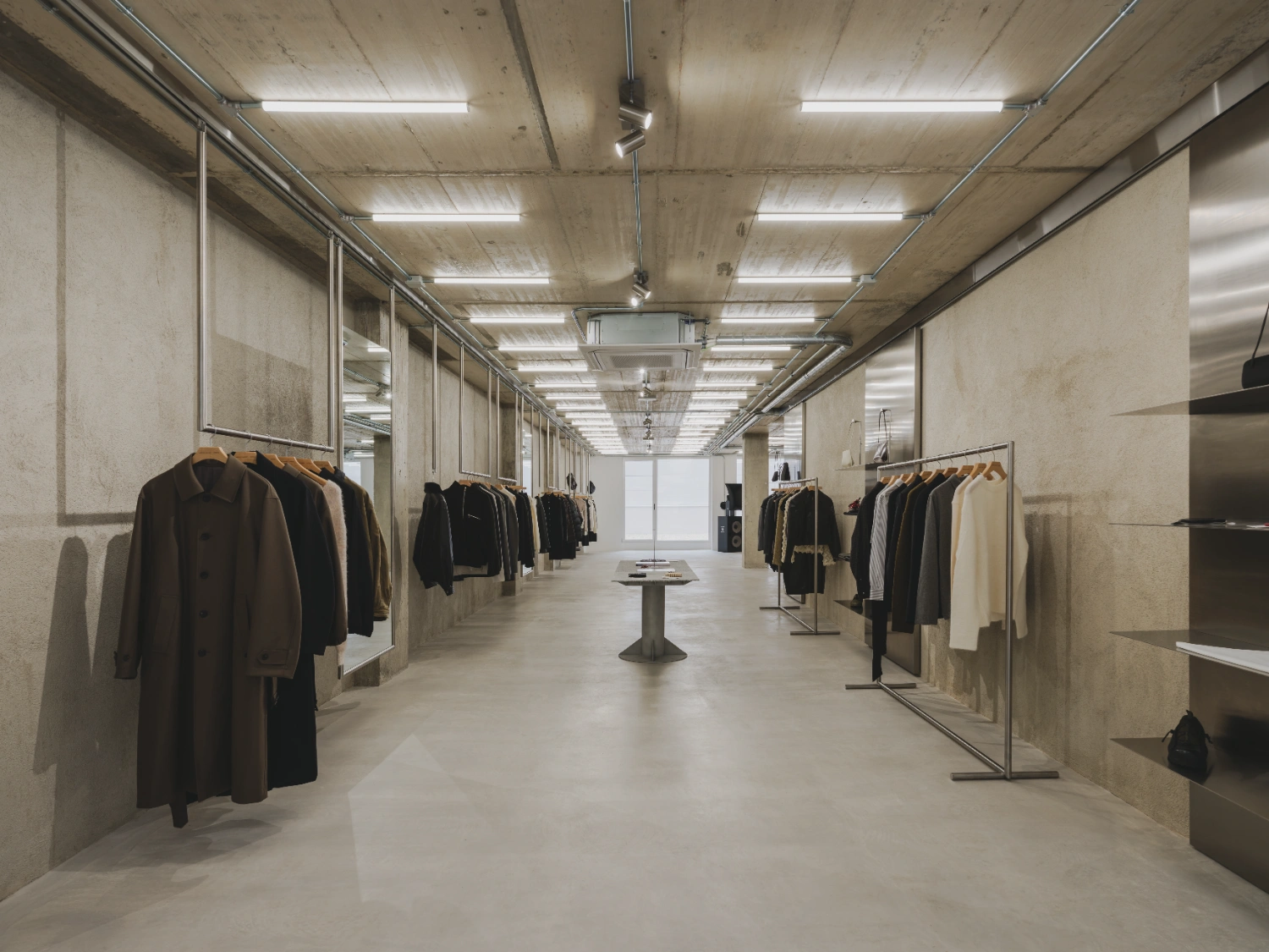 M.I.G. Store by AVOIR — The M.I.G.