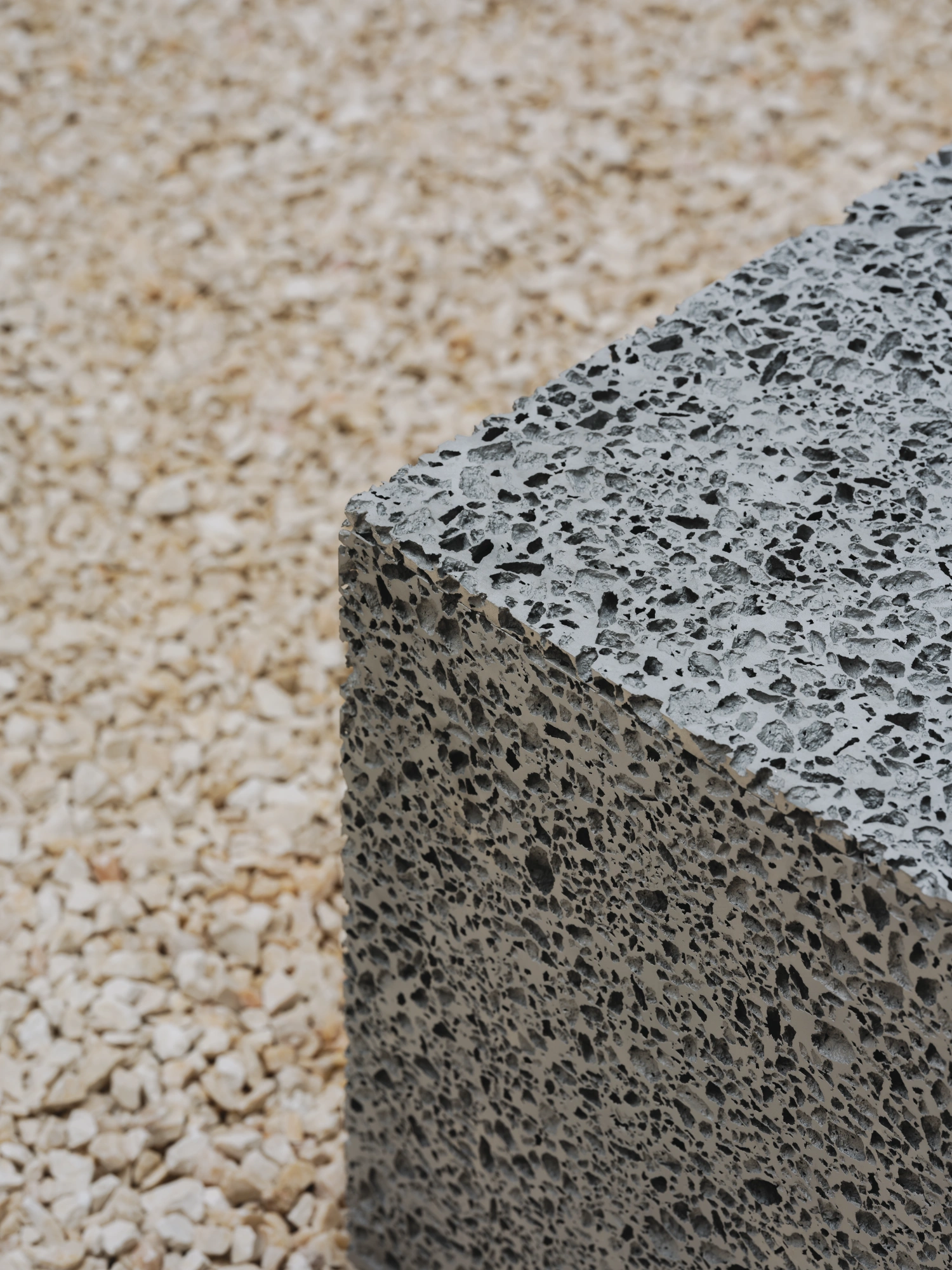 M.I.G. Store by AVOIR — Detail view of M.I.G.
