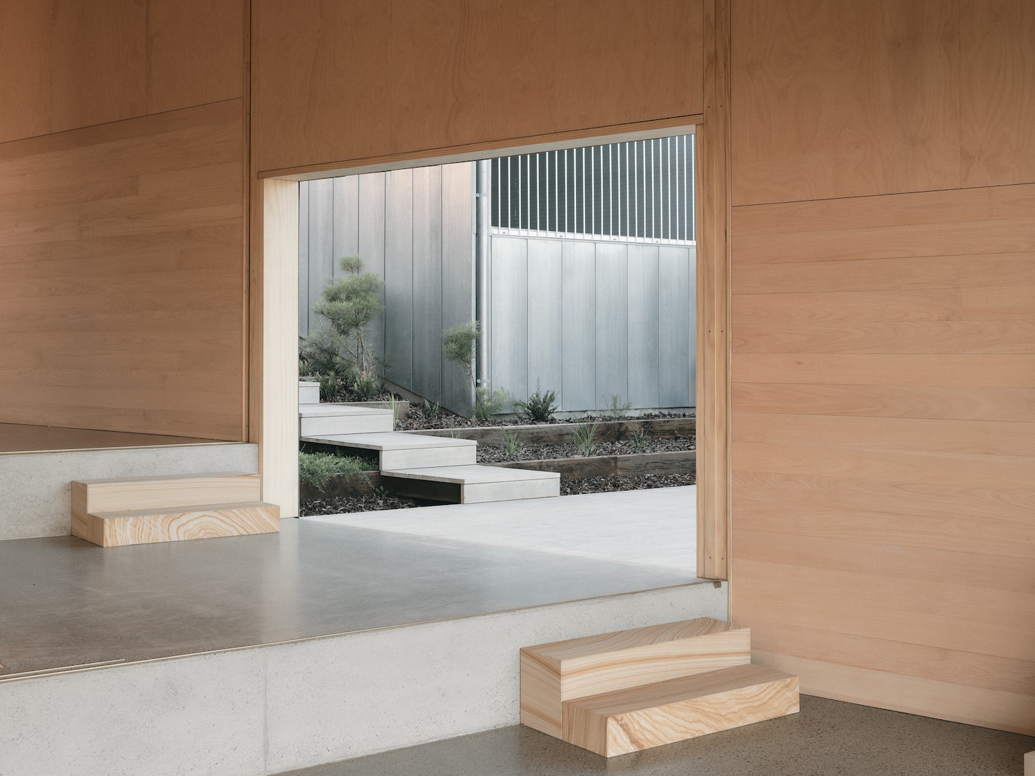 Mapleton House by Atelier Chen Hung — A threshold moment rendered in timber and concrete.