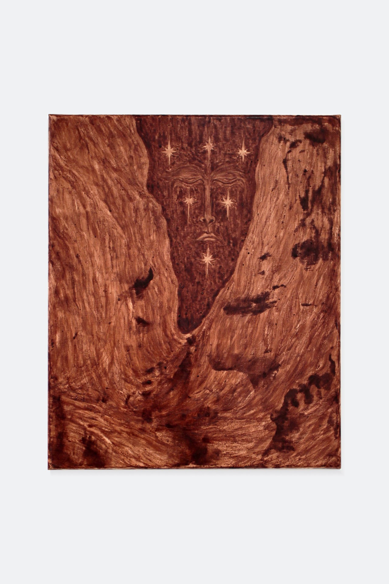 Solve & Coagula by Alison Flora at DS Galerie by Thomas Havet — A vertical composition depicting a frontal figural form carved or rendered in terracotta-toned pigment on canvas.