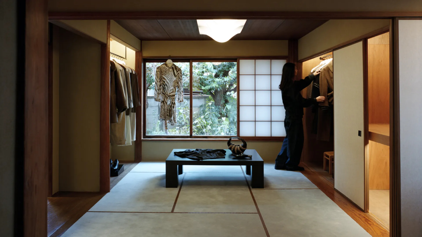 LEMAIRE Ebisu Tokyo official flagship fashion store Japan guide 