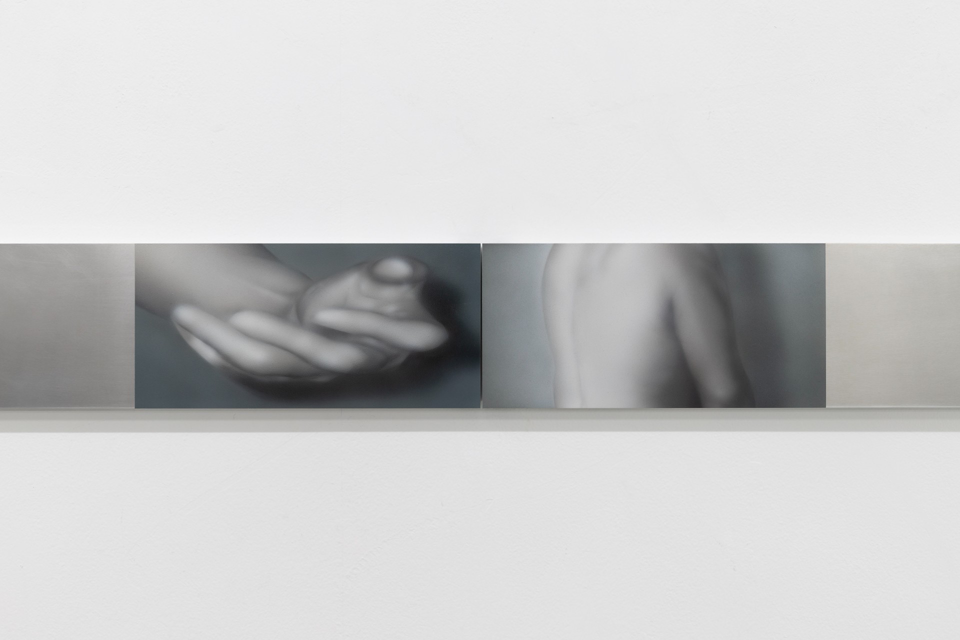 Offline Body by Myungchan Kim at dive.seoul — Myungchan Kim's Offline Body installation presents a monolithic vertical panel rendered in translucent charcoal tones against pure black ground, positioned...