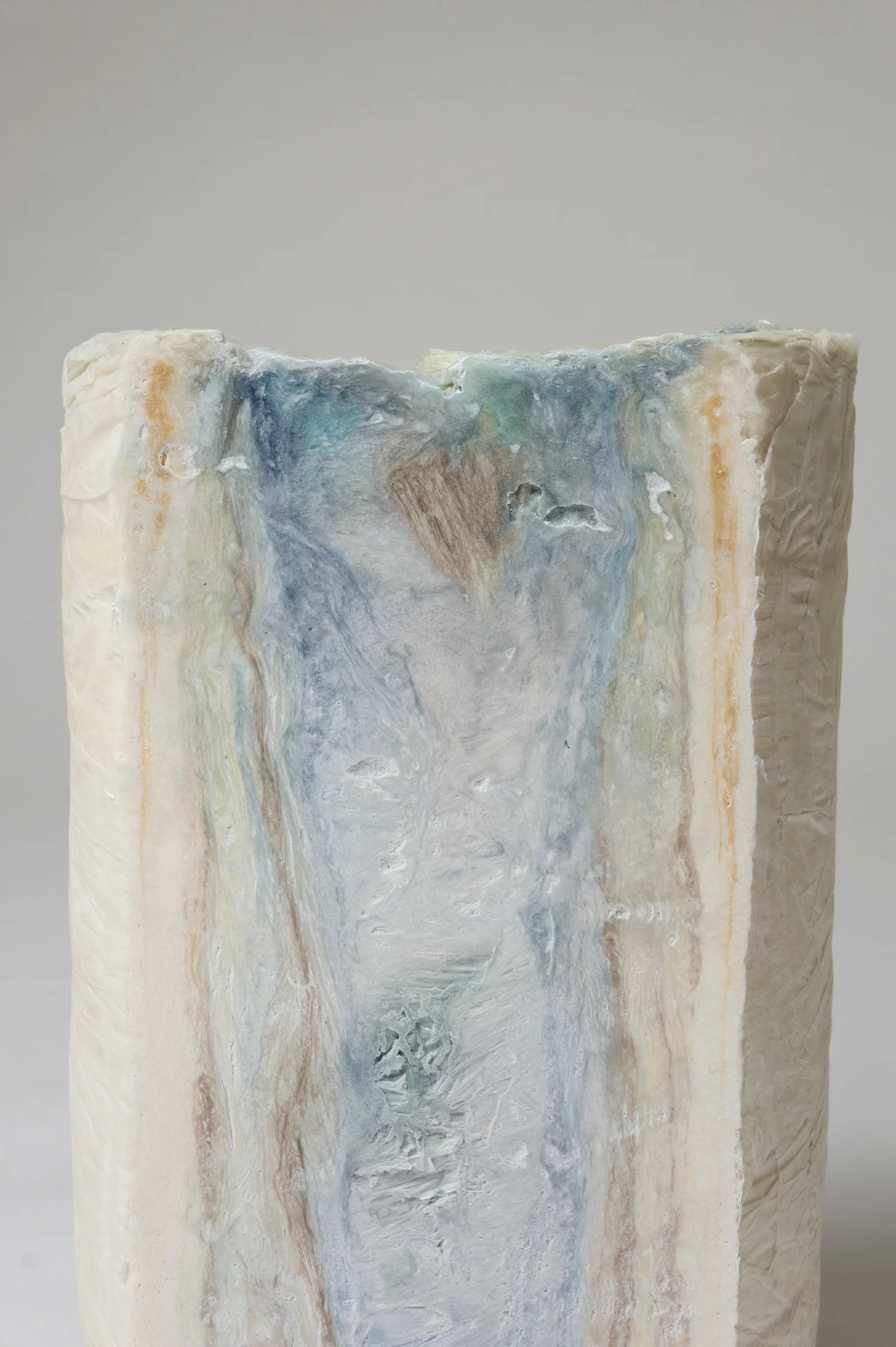 The Paper Log: Shell and Core by Issey Miyake + Ensamble Studio, photographed by Courtesy Issey Miyake