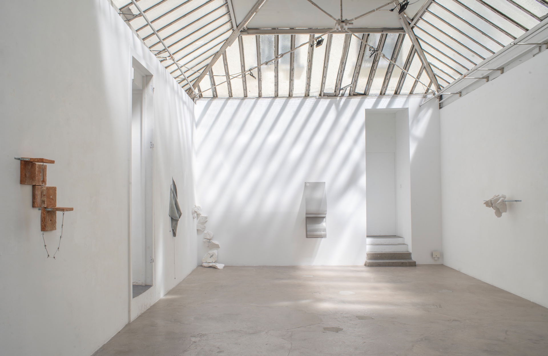 Main de fer, gant de velours by Agurto + Fiedler at Espace Brownstone