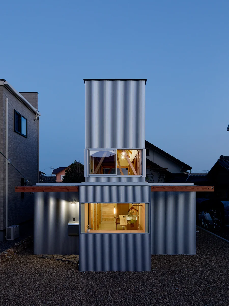Arinco-houseです House TN by 1-1 Architects — Thisispaper