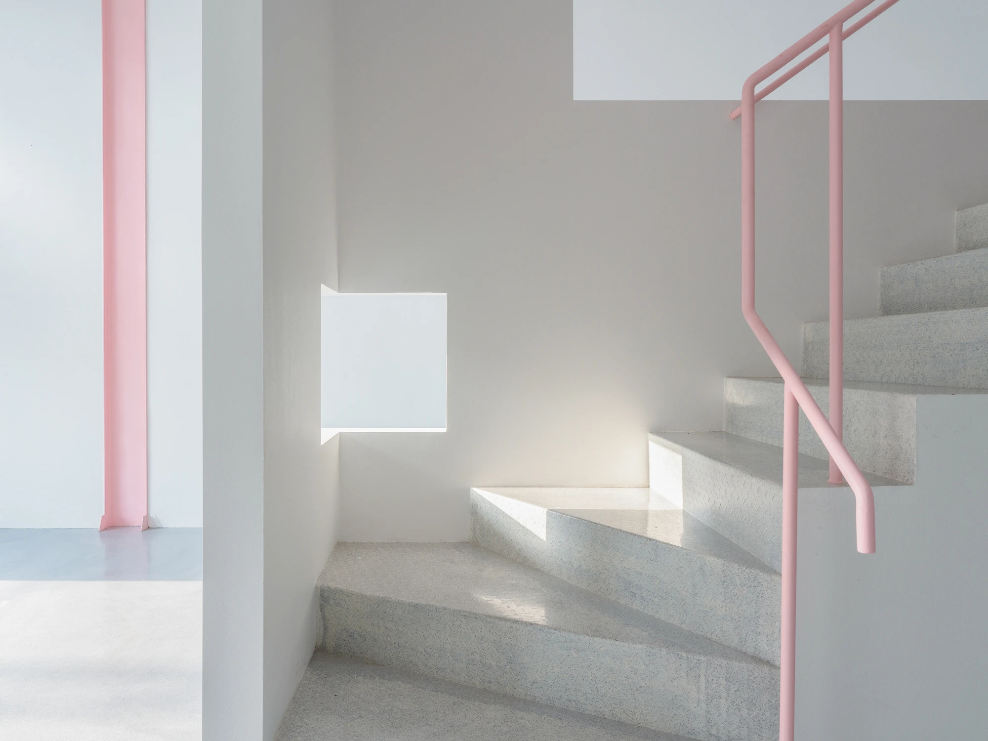 Apelron Contemporary by Aether Architects + Archigress, Shenzhen China, railway warehouse gallery, structural cluster, layered walls, photographed by Zhang Chao