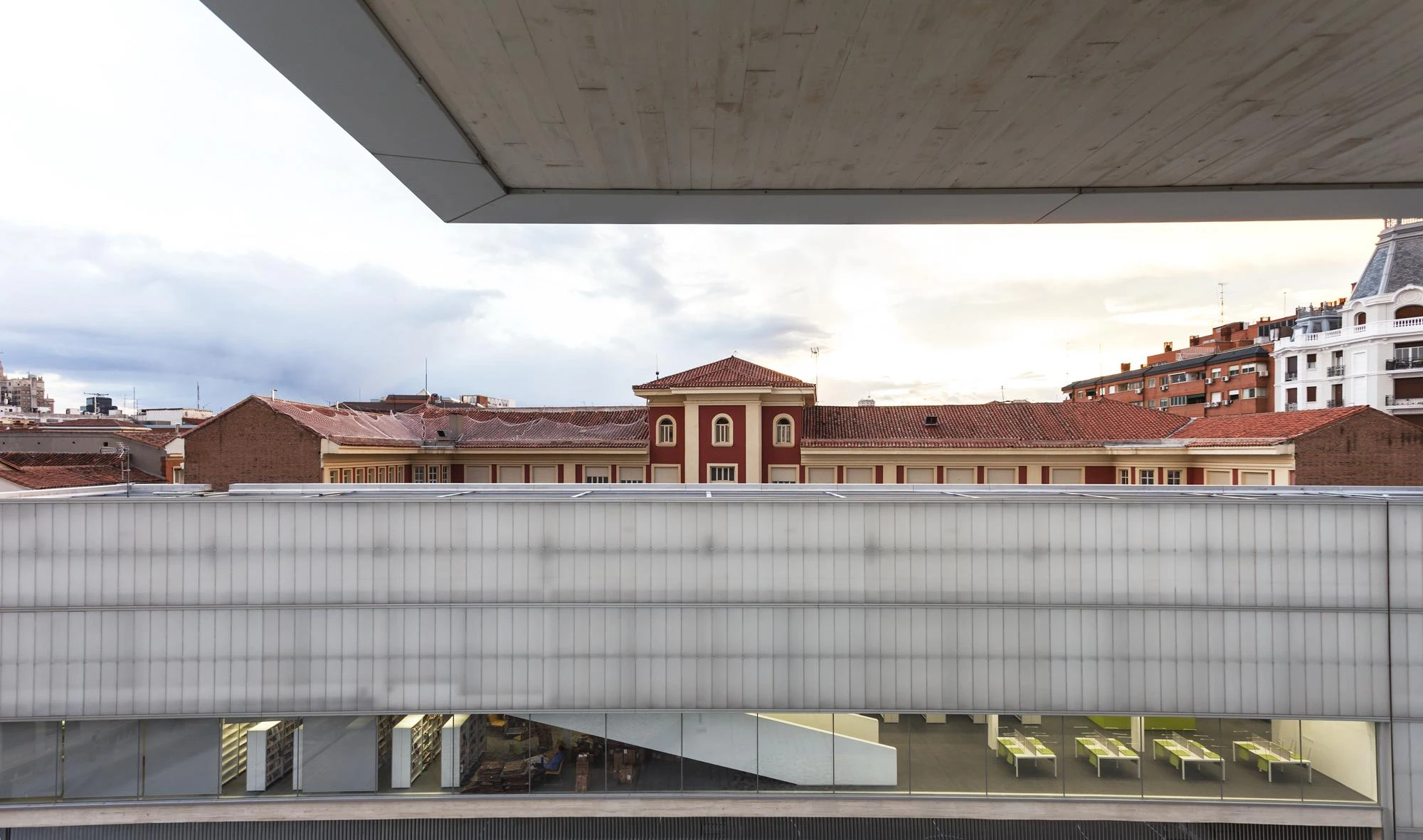 Barceló Market by Nieto Sobejano Arquitectos, Madrid Spain, market library sports hall, opaline cast glass facade, civic complex, photographed by Roland Halbe and Marcela Grassi