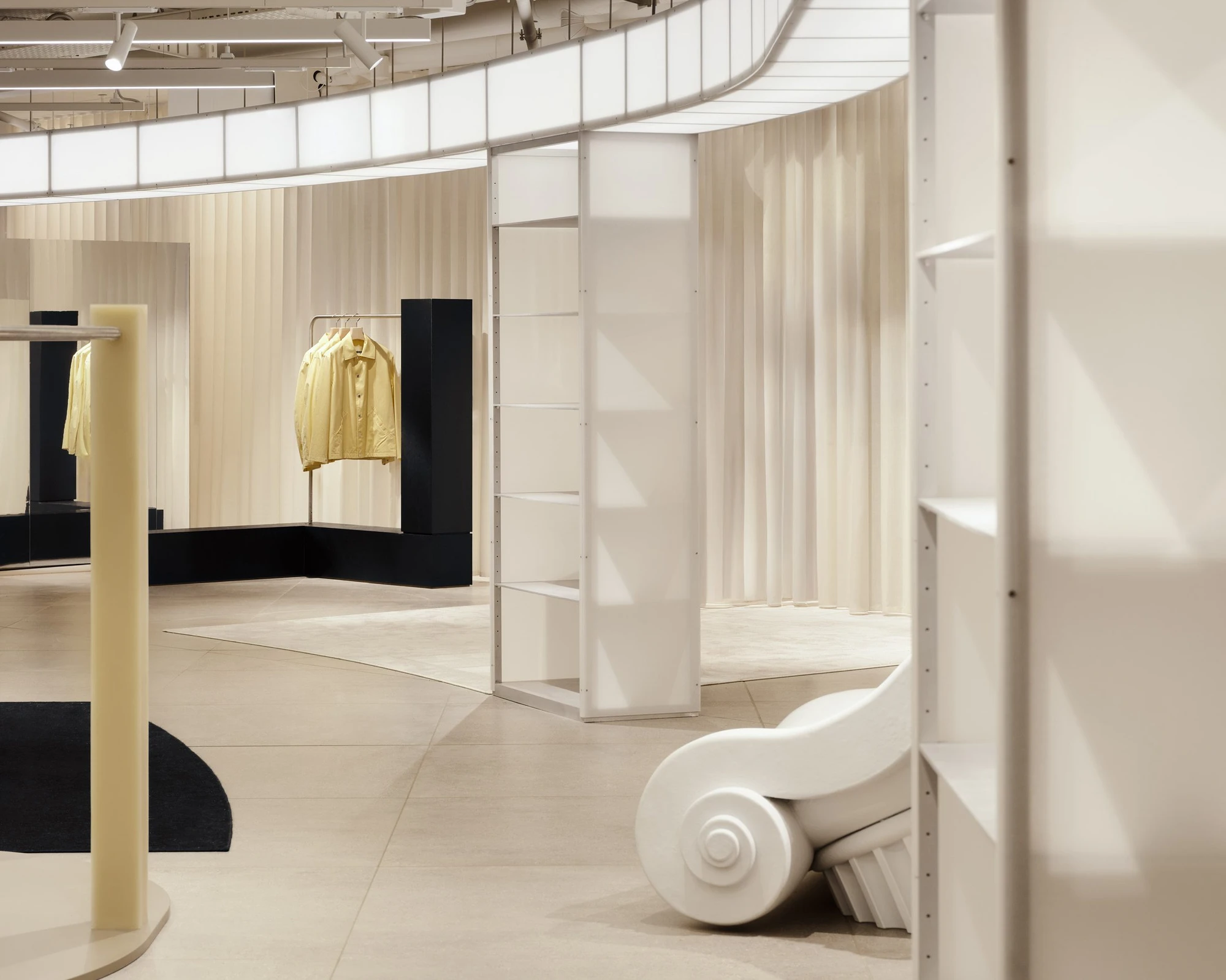 Fashion Floors at Globus Basel by Tutto Bene
