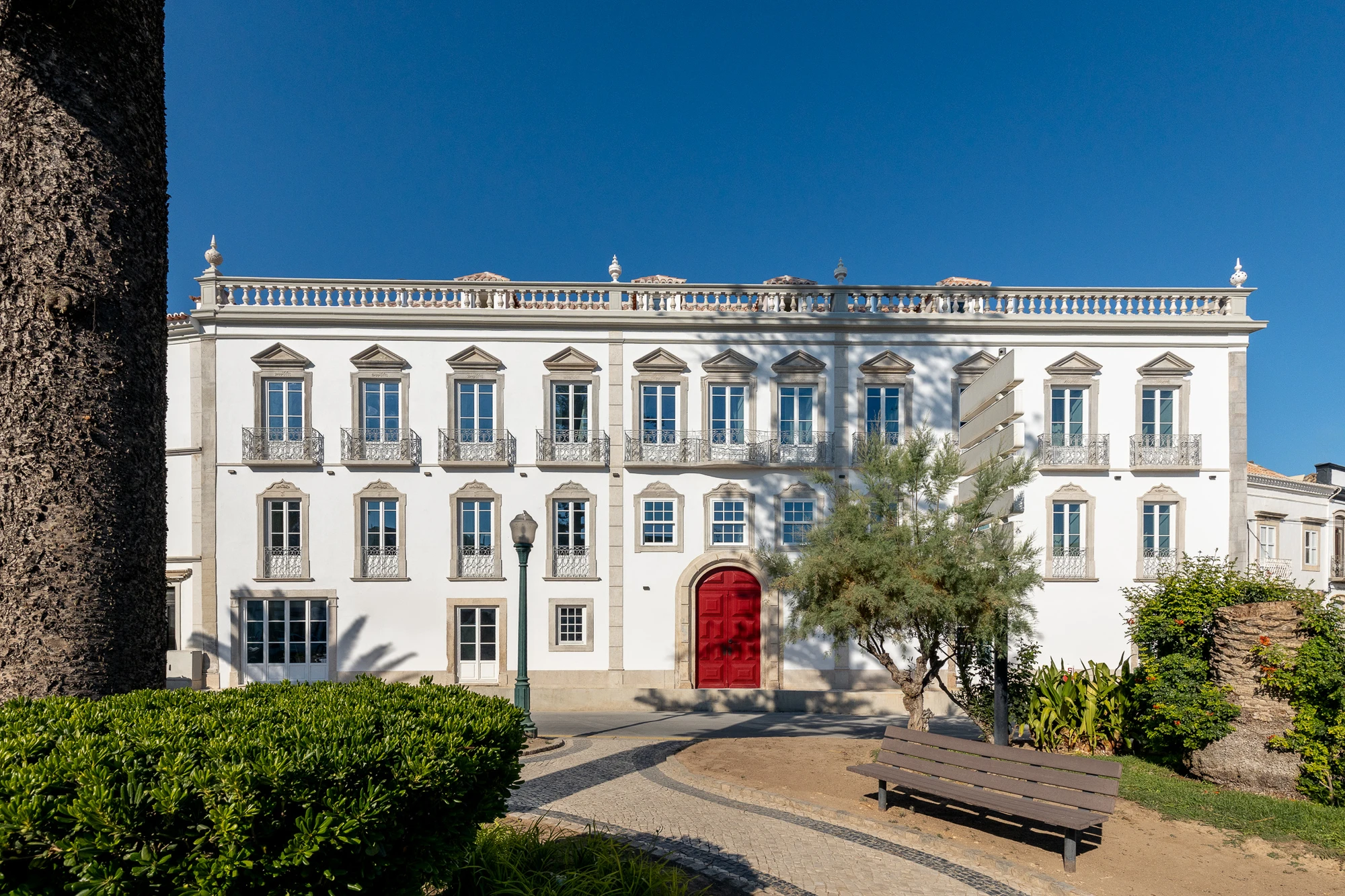 Hotel Palácio Tavira, Tavira Portugal, 18th century noble residence restored as hotel, Medina courtyard, clay lime linen, Ria Formosa, Moorish influence
