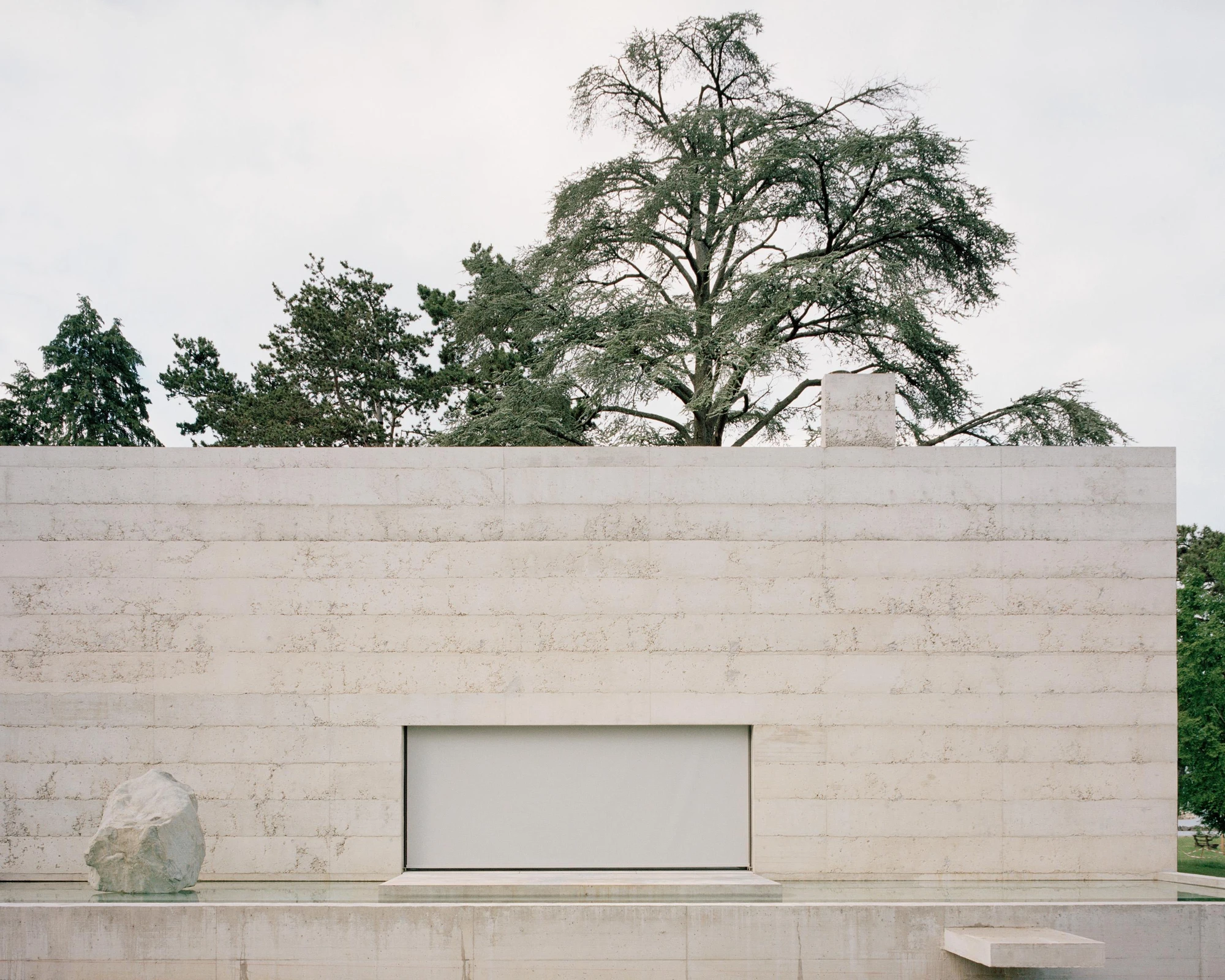 Villa M by Leopold Banchini Architects