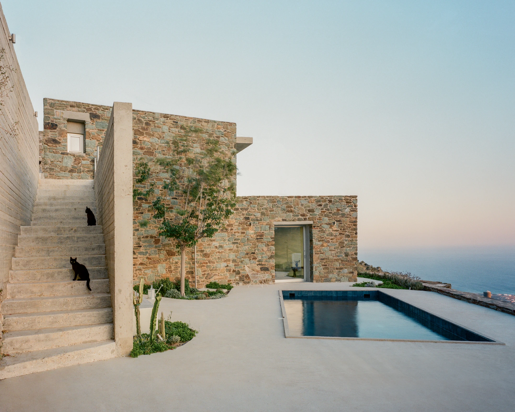 Tinos House by Kelly Spanou