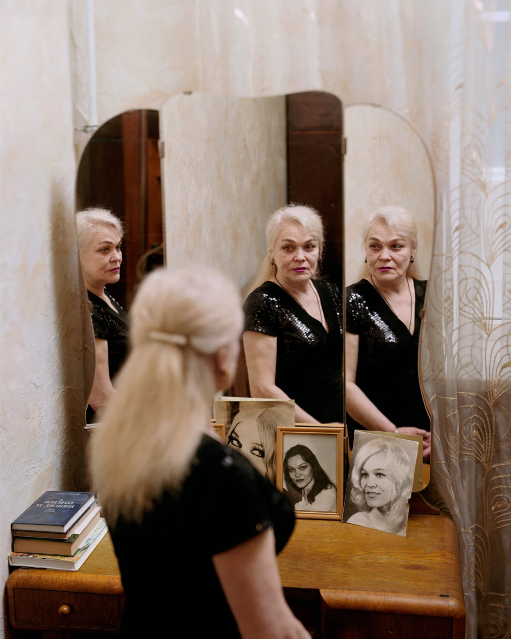 I Know How Furiously Your Heart Is Beating by Alec Soth, photographed by Alec Soth — Galina.