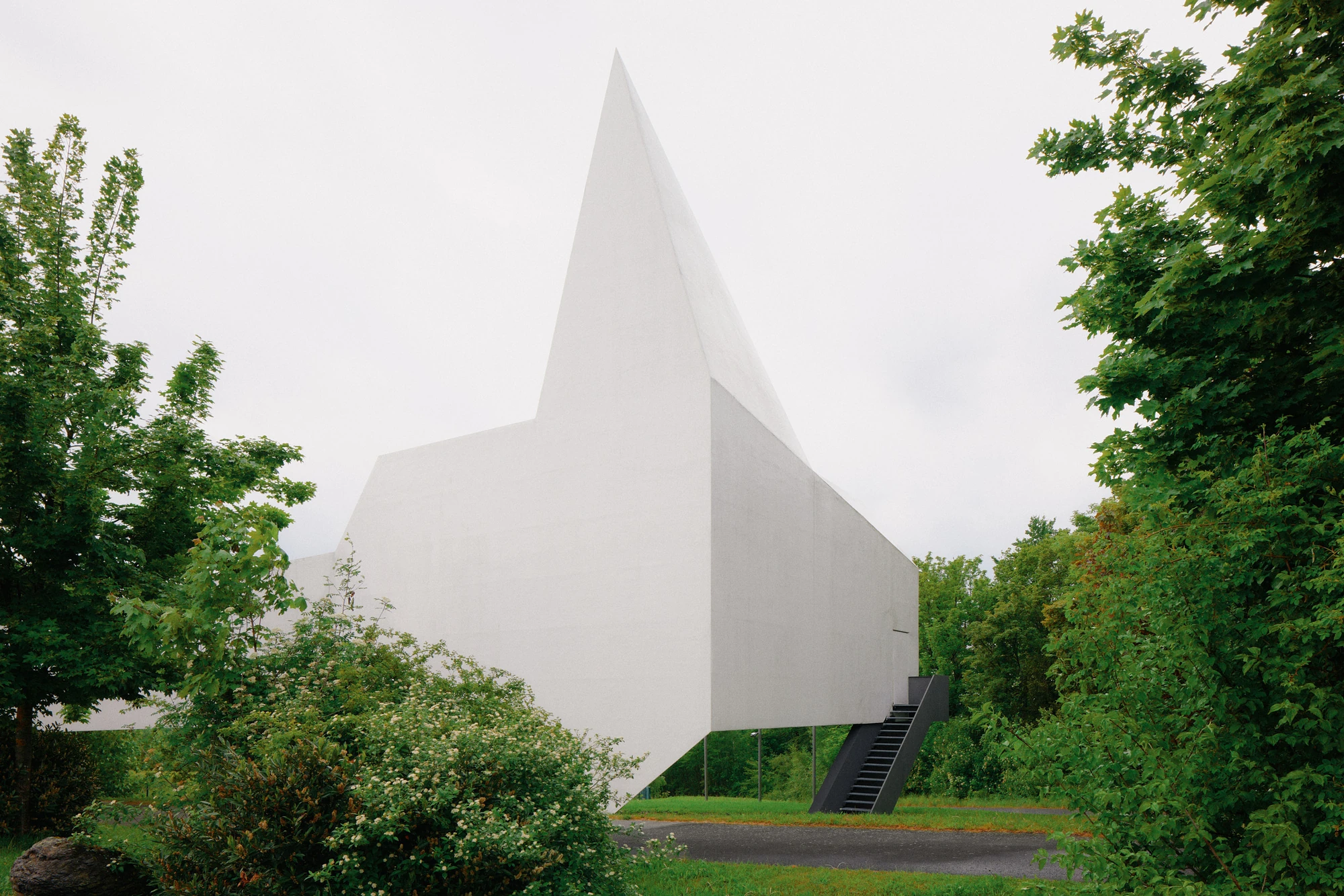 Autobahn Church Siegerland by schneider+schumacher captured by David Altrath
