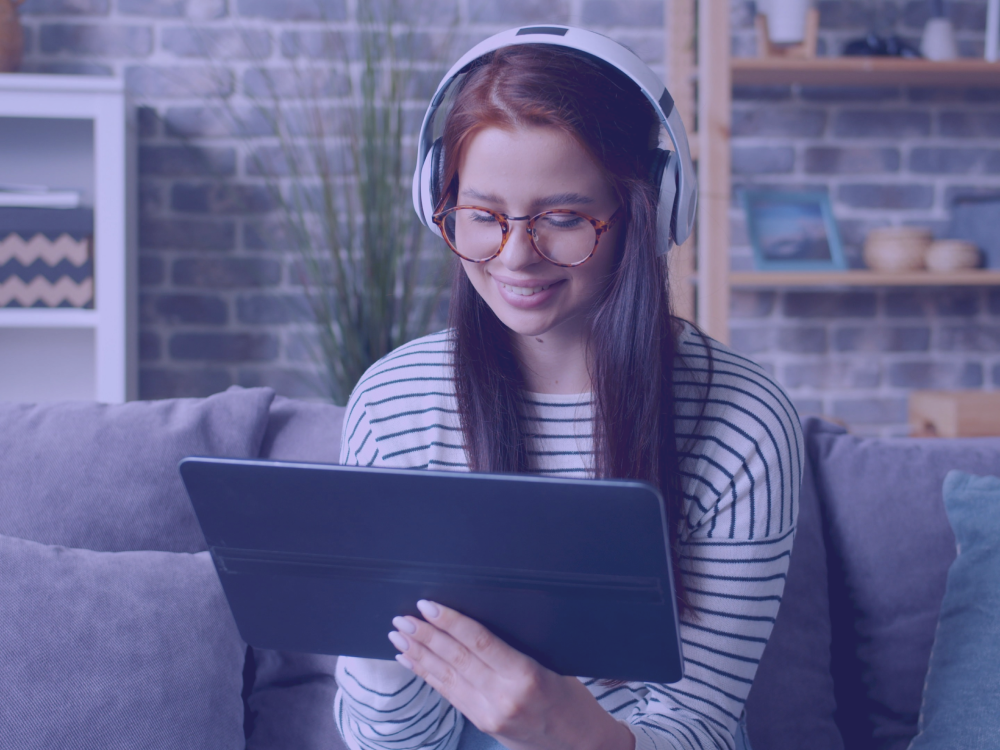 Why Podcasts Are Still the Best Way to Learn English in 2026