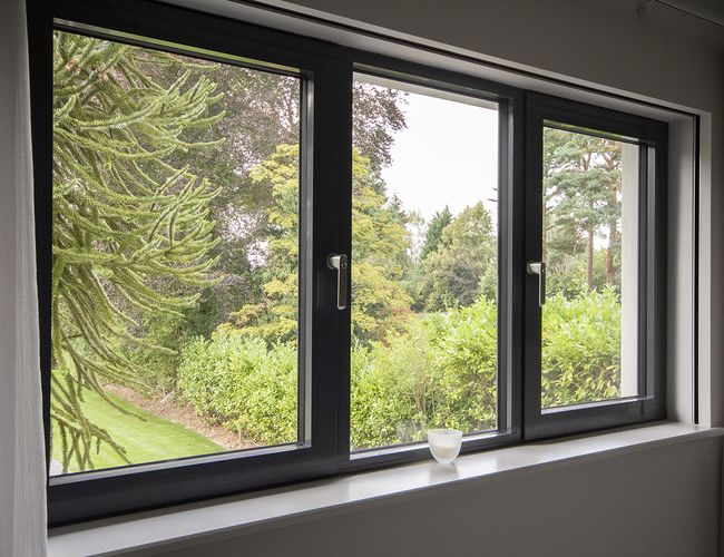 Blindspace roller blinds with side channels fitted to windows and doors – Modern solutions for windows and doors