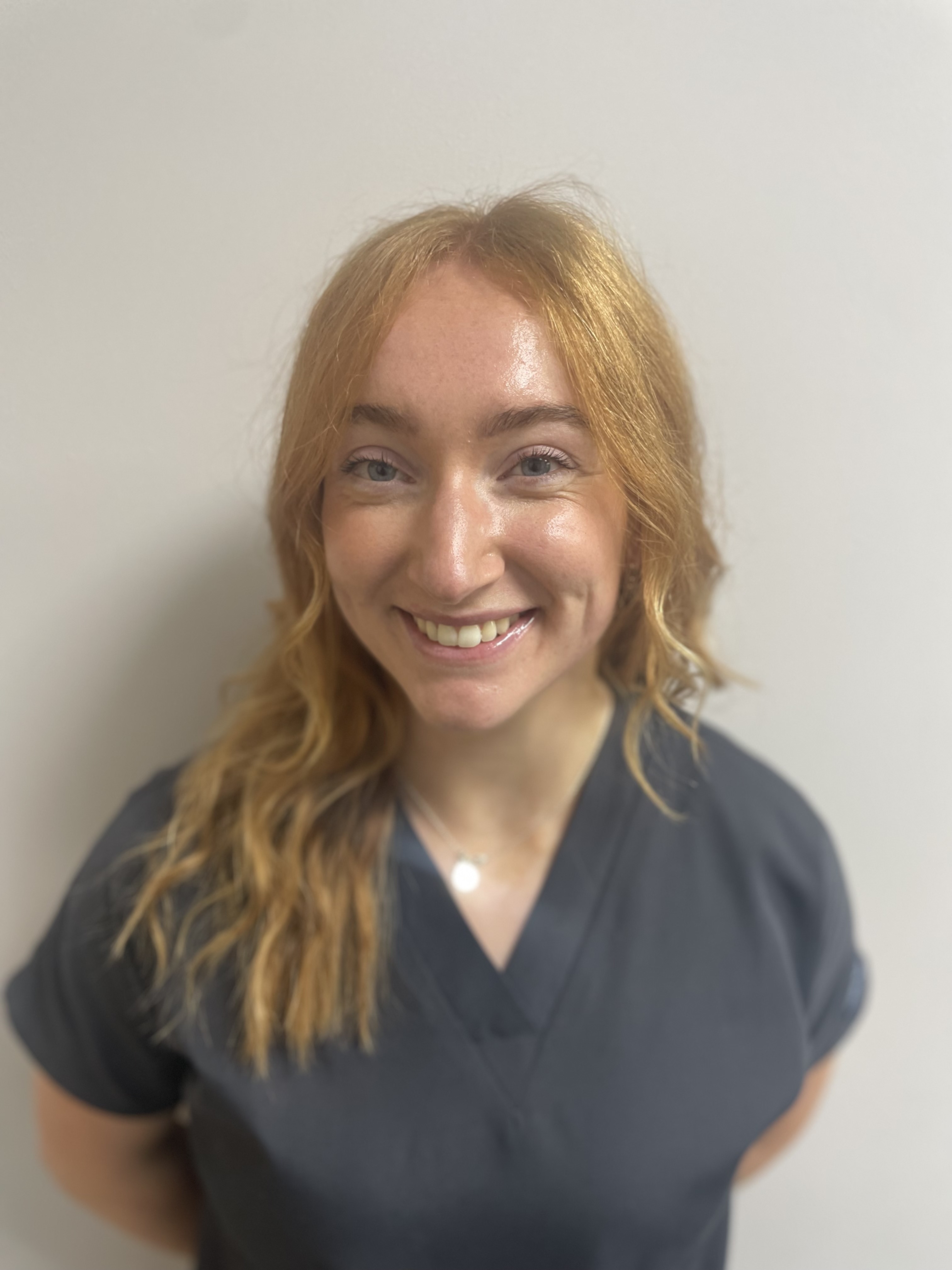 Kirstin Thom - Dentist