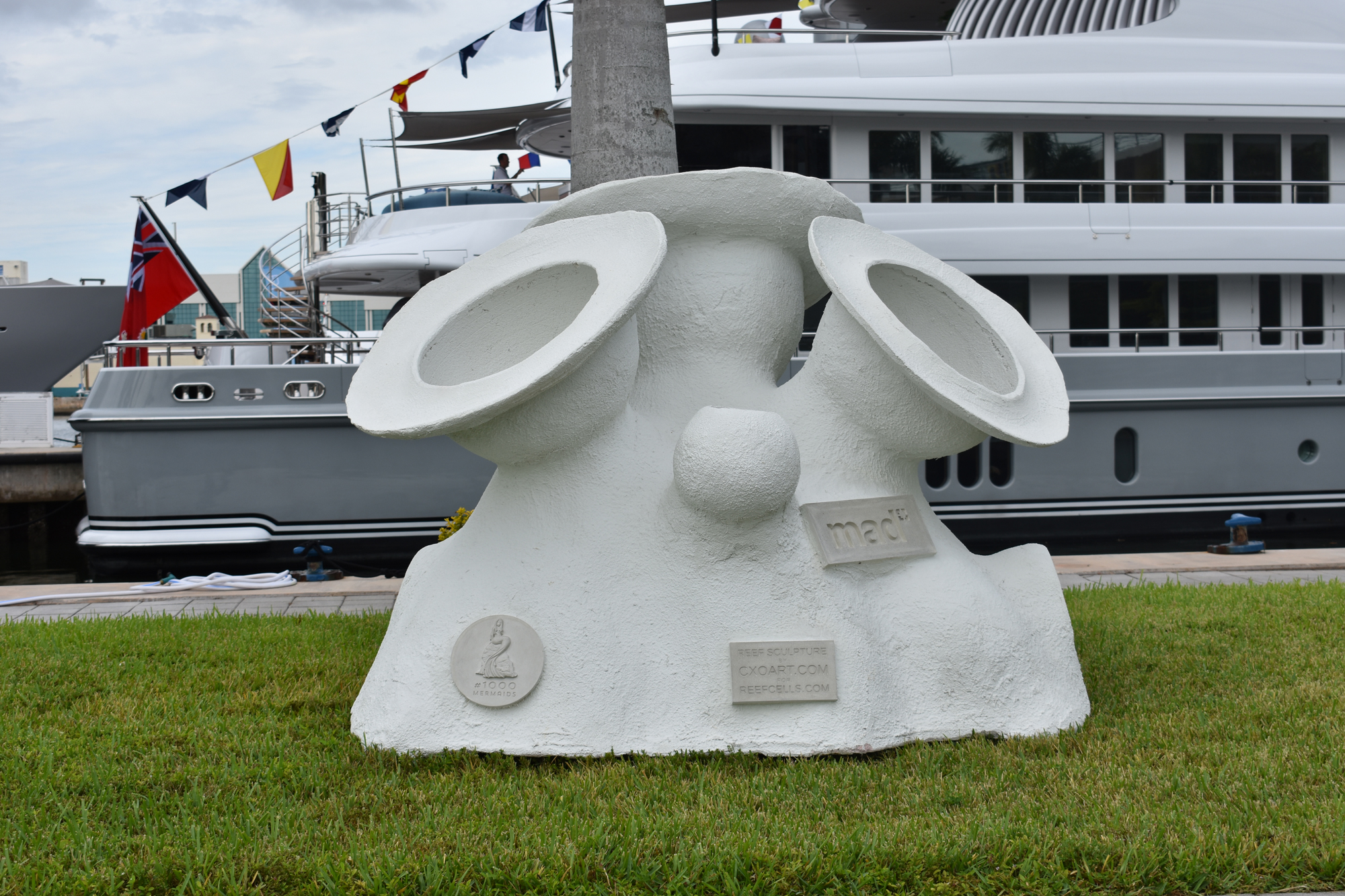 Reef Cells at the Ft. Lauderdale International Boat Show 2019