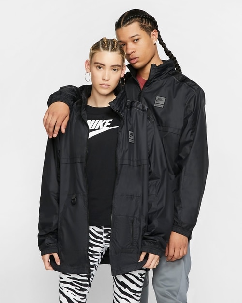 Elastic Waist Cuffed Shorts With Belt