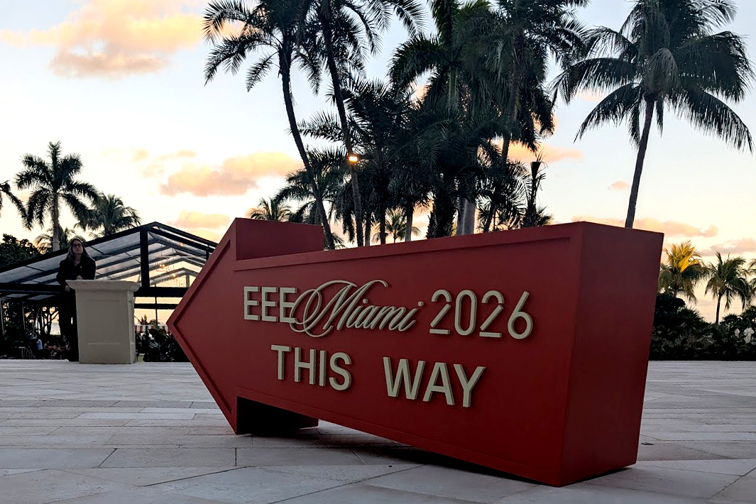 $2.1 Billion Says Your Cat Is the Real Love of Your Life