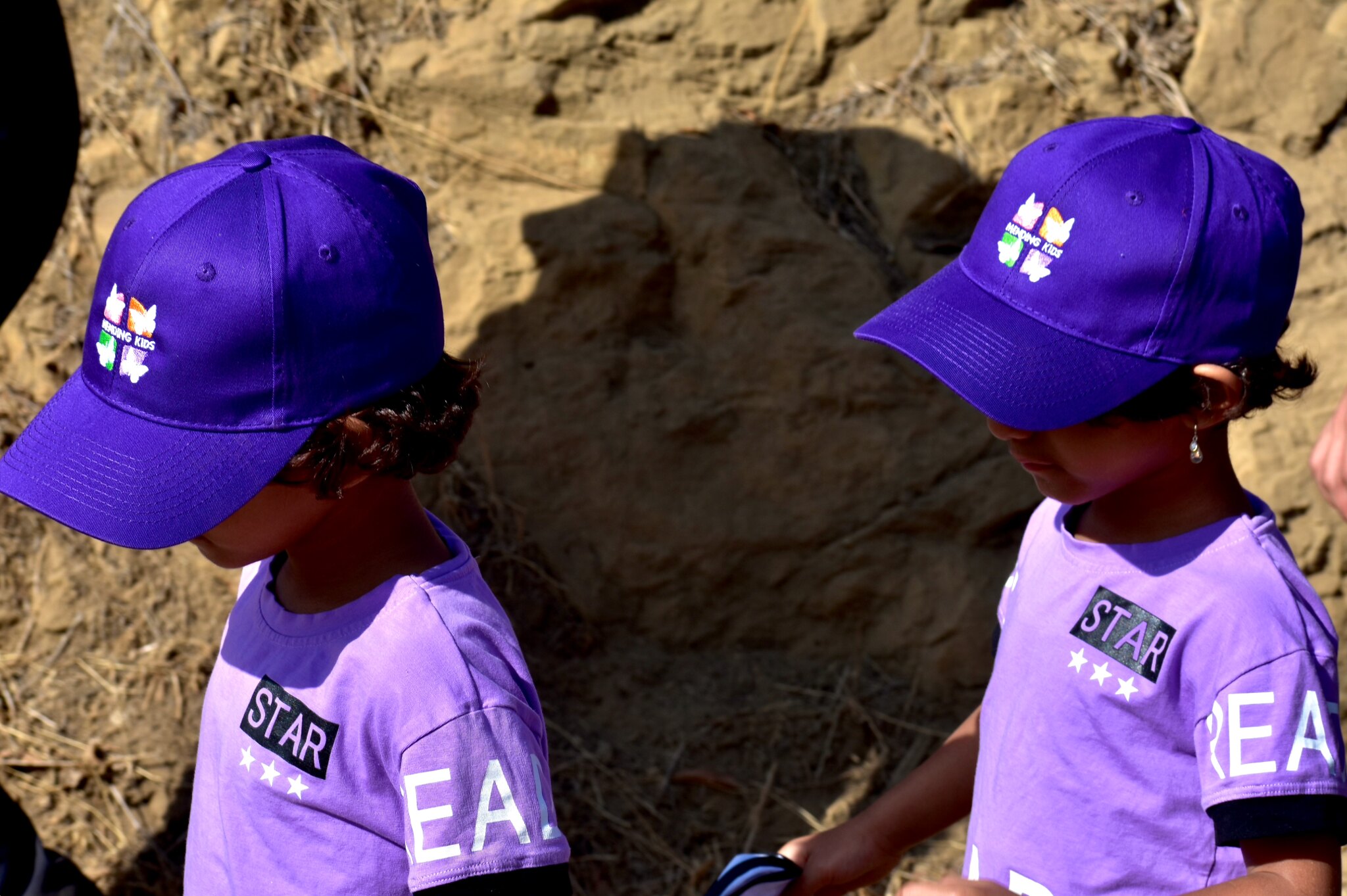mendingkids-hike-to-mend7