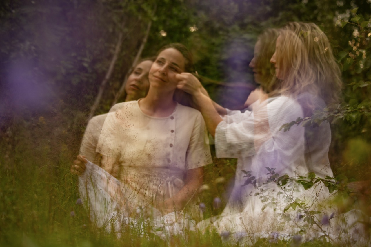 © Bente Nordhagen | Sisters