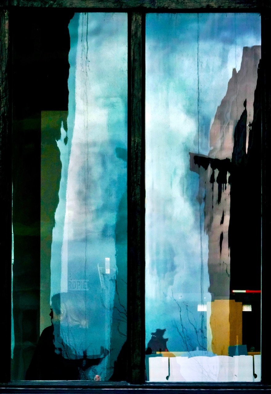 © Leora Rosner | The finestranaut