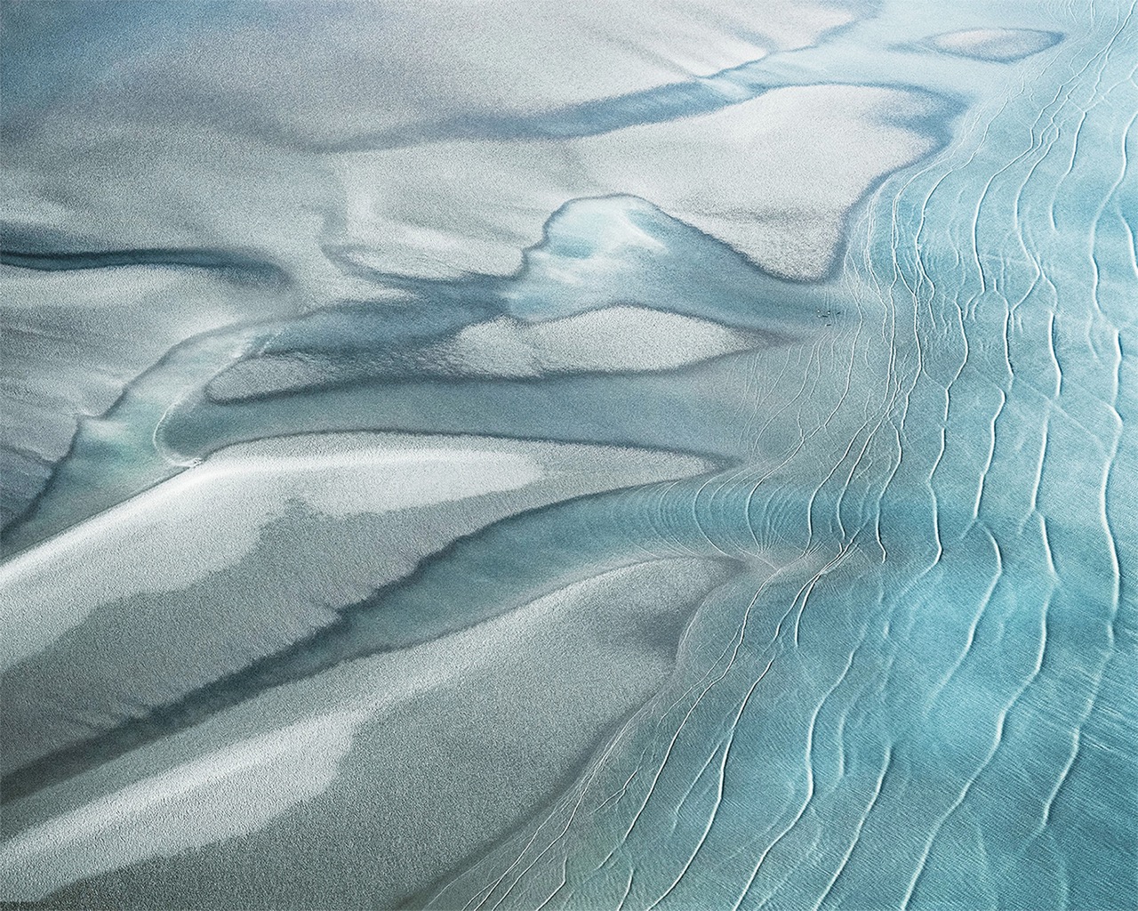 © Brigitte Bourger | Crossroads