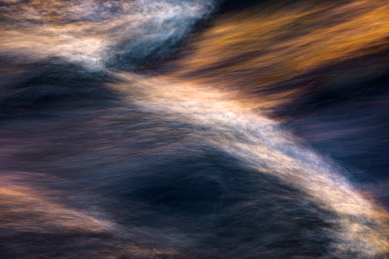 © Robert DenUyl | Ripples