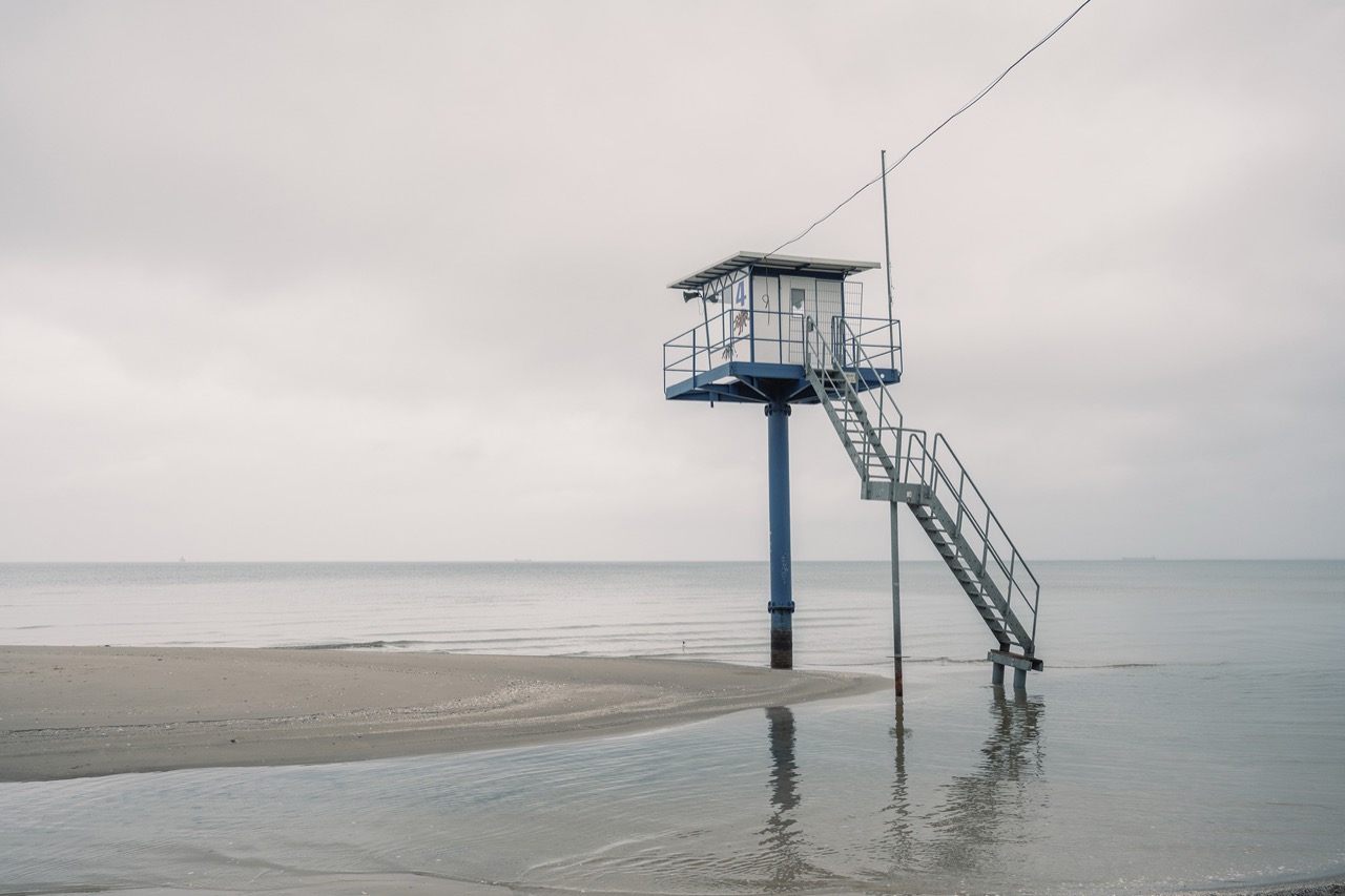 Jerzy Piątek | Out of Season