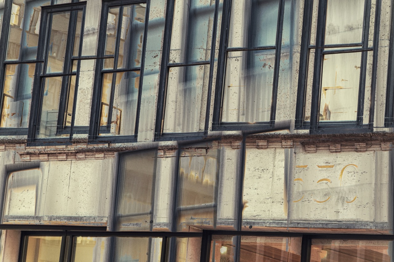 Amy Newton-McConnel | Between Buildings