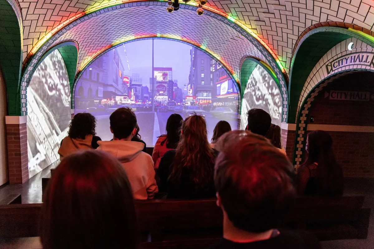 A group of people experiencing RiseNY