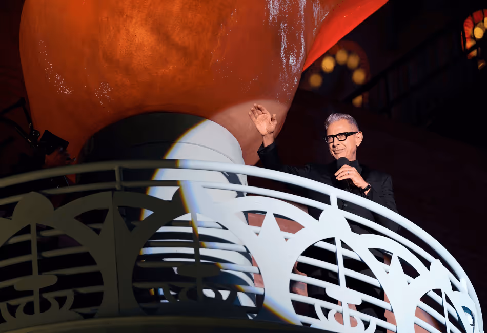 Narrator of the RiseNY film, Jeff Goldblum, on top of the torch statue at RiseNY