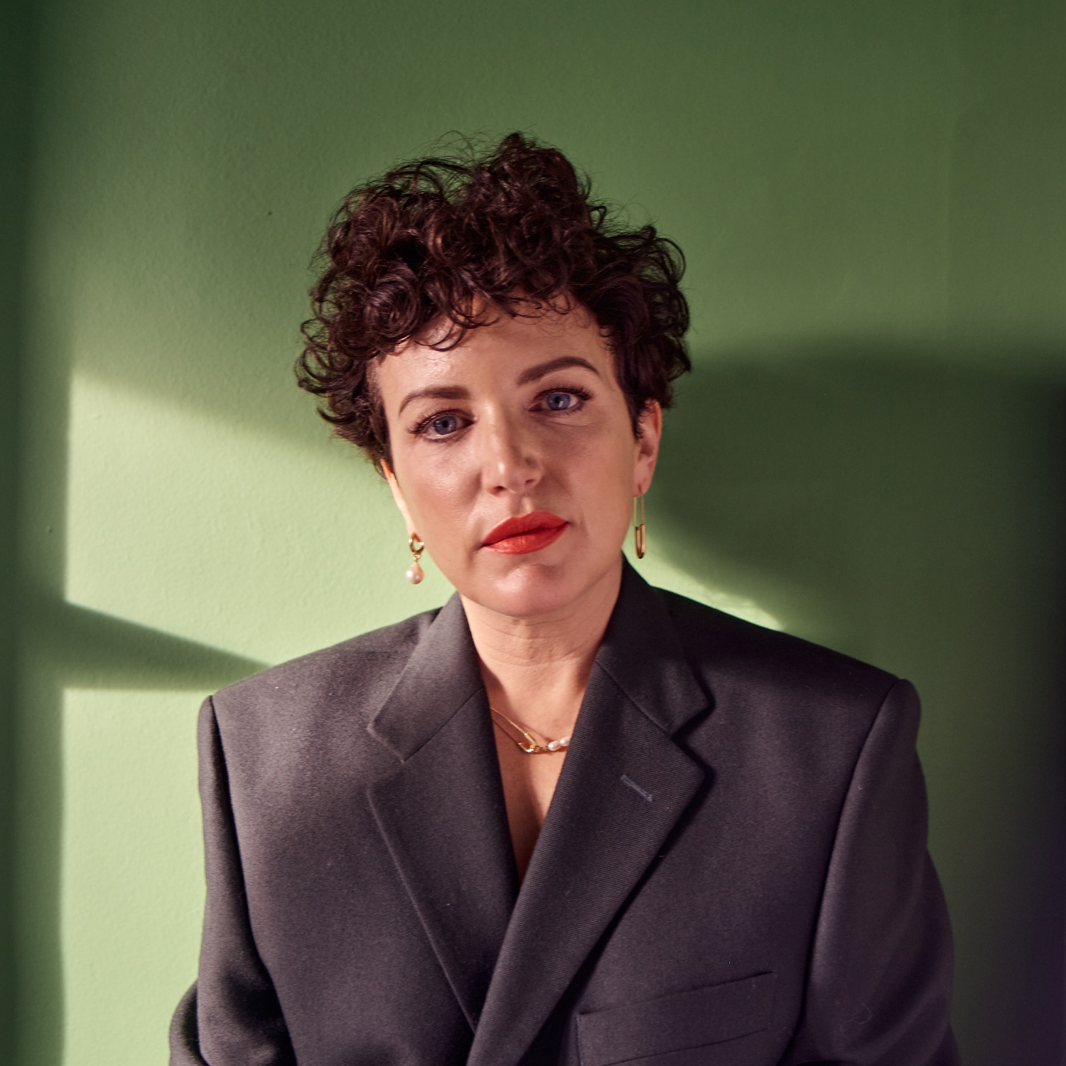 Annie Macmanus