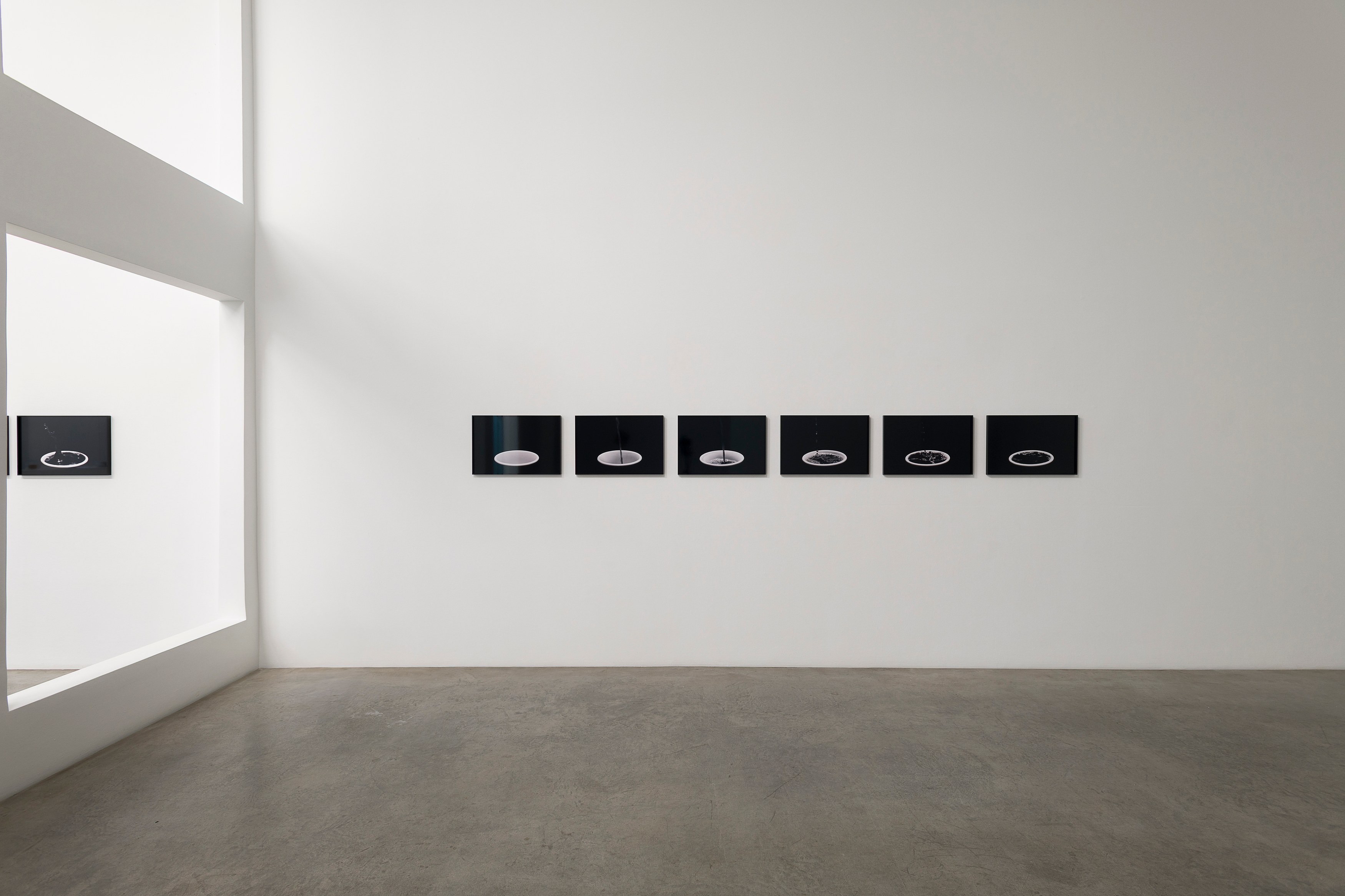 En Suite, Installation view, Images courtesy of the artist and Galerie Neu, Berlin. Photos by Stefan Korte.