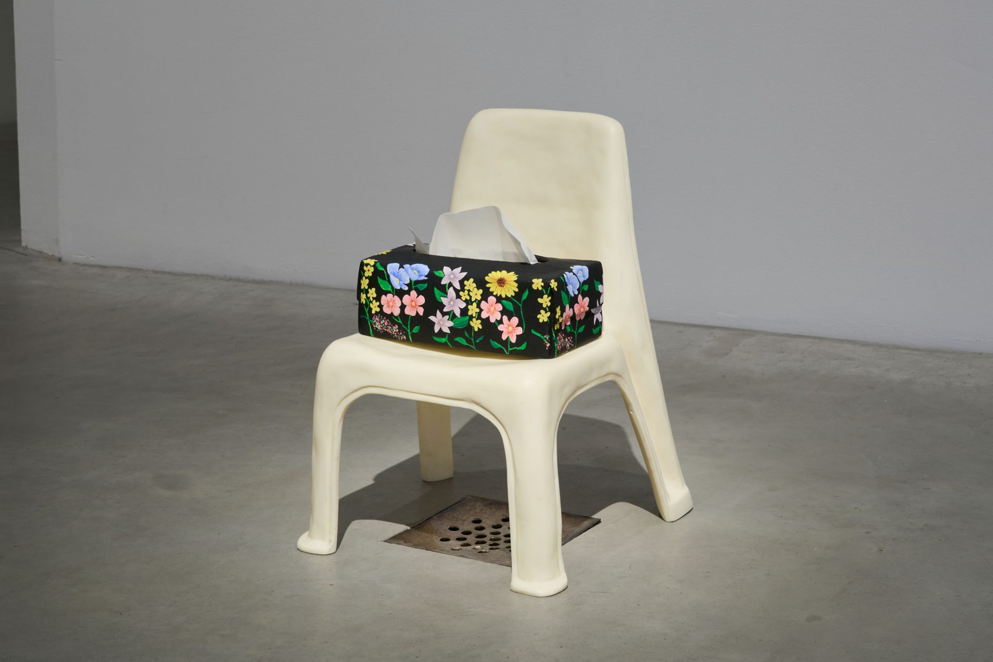 Robert Gober, Untitled, 1997, Cast plastic, painted bronze, paper, silver-plated steel, wood. © Robert Gober, Courtesy Matthew Marks Gallery. Photo: GRAYSC