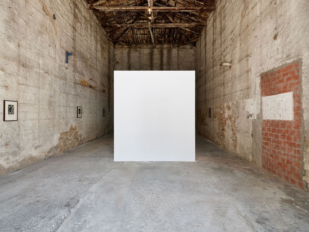 Installation view, Haris Epaminonda , VOL. XXXIII , Sylvia Kouvali, Piraeus, 2025
