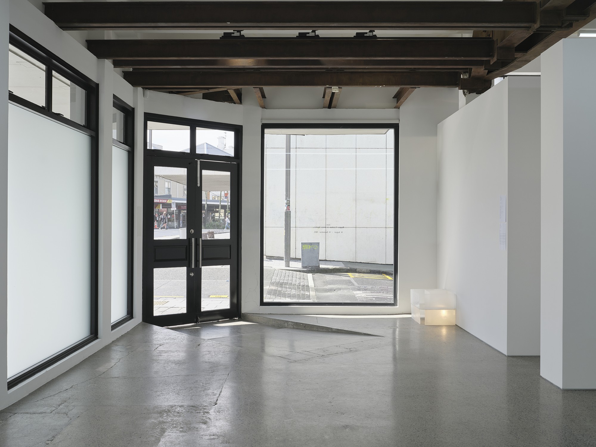 Ammon Ngakuru, An Idea (I like the corner), 2025, resin, lightbulb, 440 x 720 x 500mm, courtesy of Coastal Signs