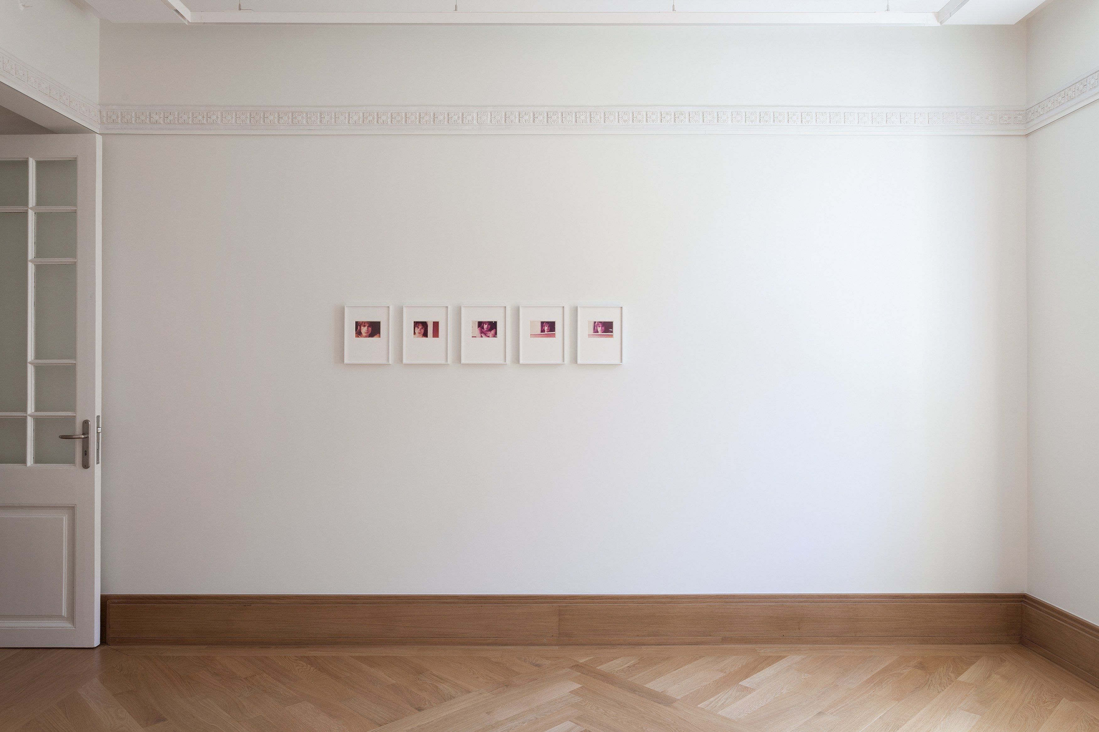Installation View, HER (2025), courtesy of the artist and Radio Athènes. Installation photos by Yiannis Hadjiaslanis.