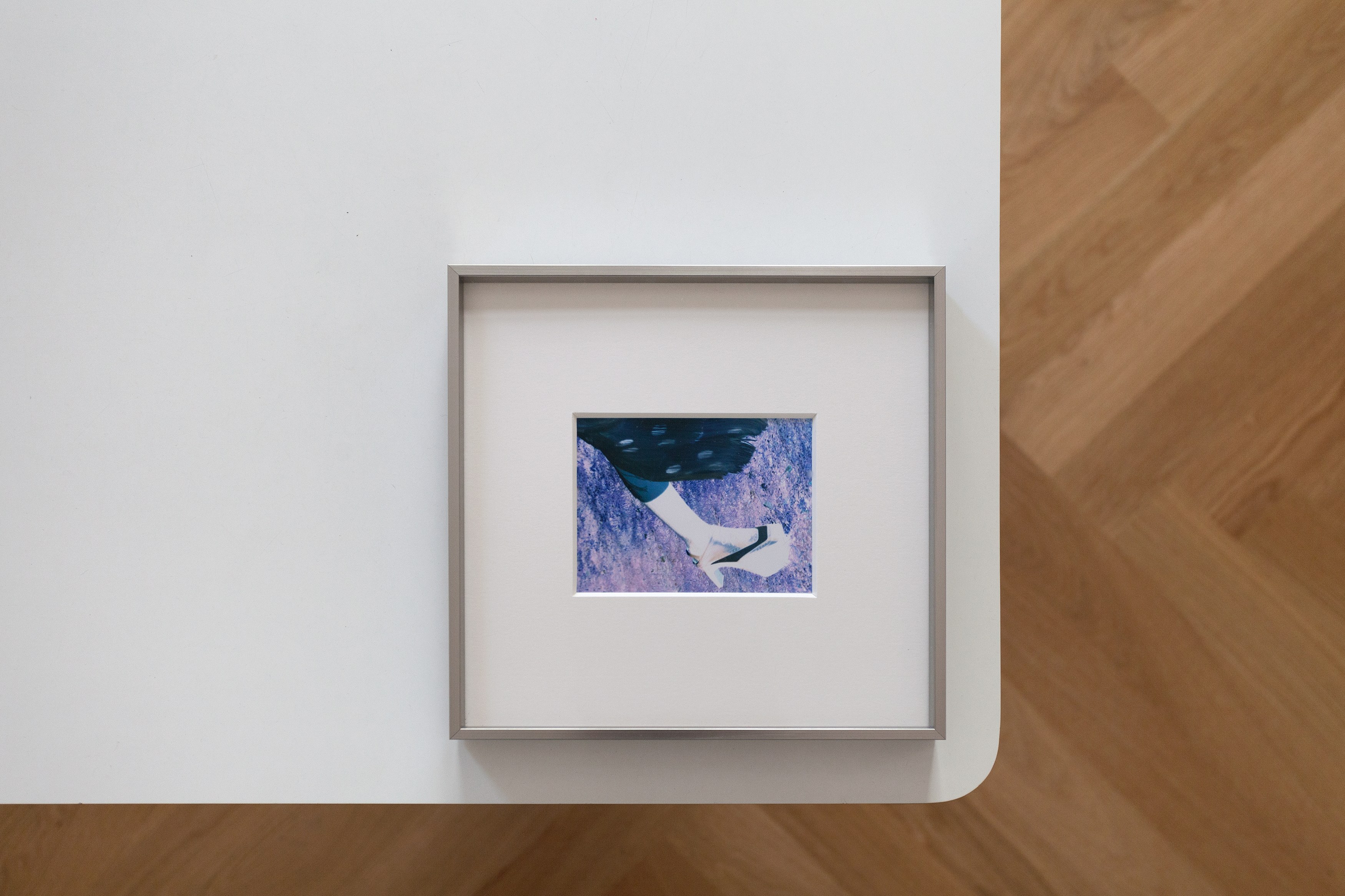 Installation View, HER (2025), courtesy of the artist and Radio Athènes. Installation photos by Yiannis Hadjiaslanis.