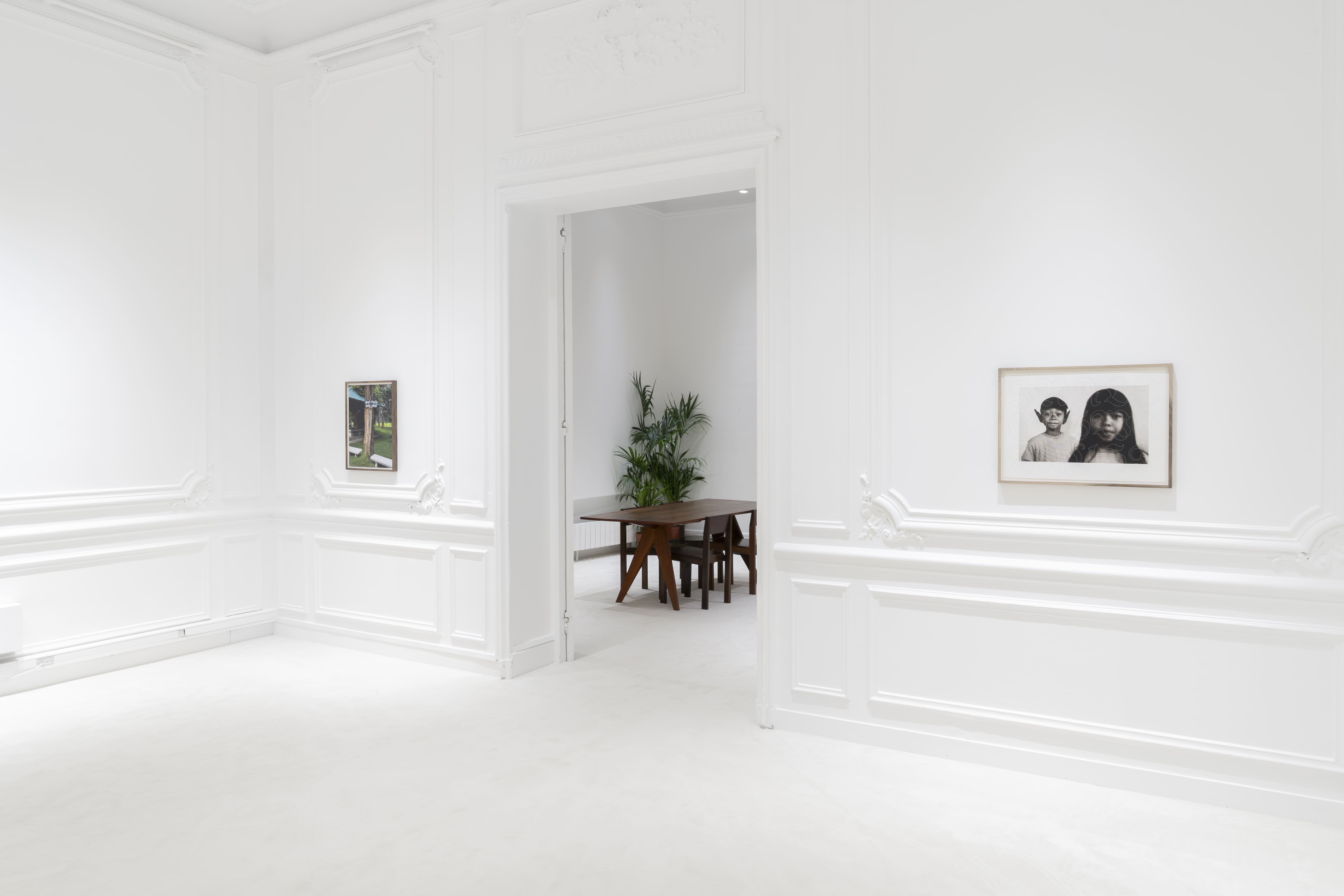 Rirkrit Tiravanija, IN ALIENS WE TRUST, exhibition view, Galerie Chantal Crousel (2025). Courtesy of the artist and Galerie Chantal Crousel. Photo: Jiayun Deng—Galerie Chantal Crousel.