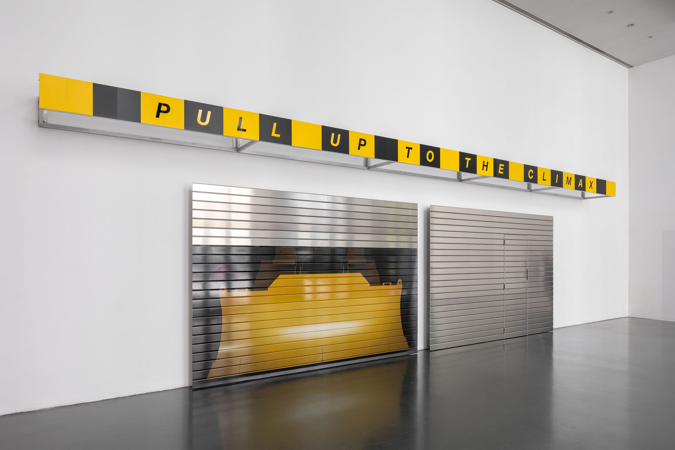 Gabriele Garavaglia & Miriam Laura Leonardi, Deadline With The World, Installation view, Istituto Svizzero, Milano, 2025 © Giulio Boem