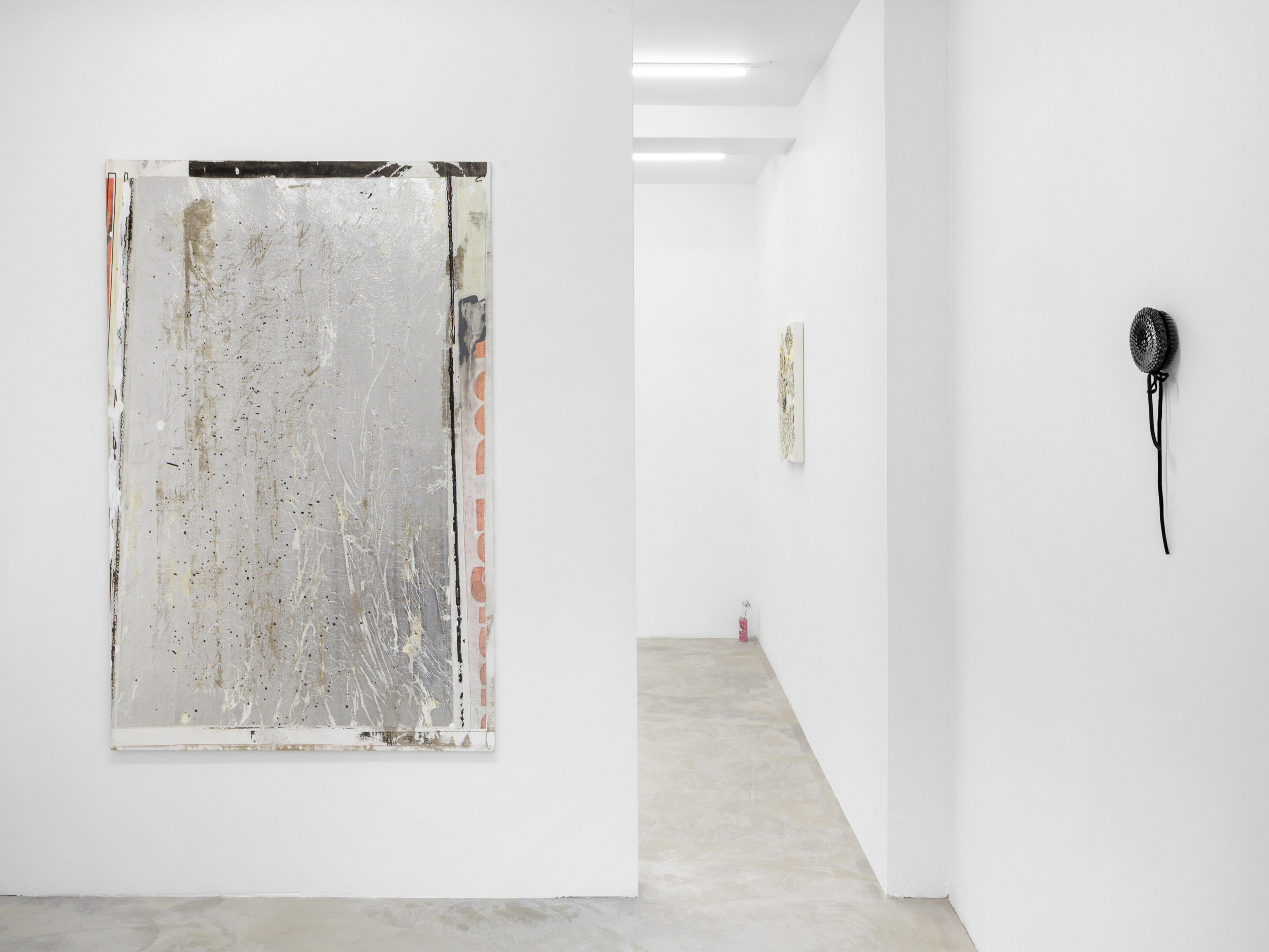 Love Sick, installation view, sentiment, Zürich. Photo credit: Philipp Rupp / Julien Gremaud. Courtesy of the artists and sentiment