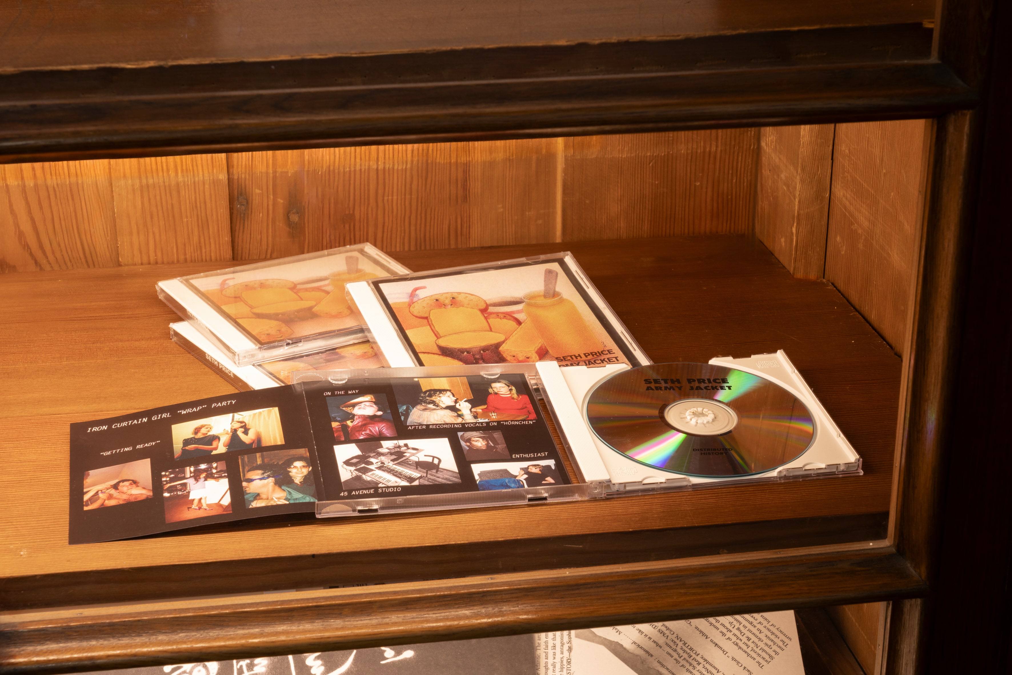 Installation view, Portals, 2025, courtesy of the artist and Galerie Isabella Bortolozzi.