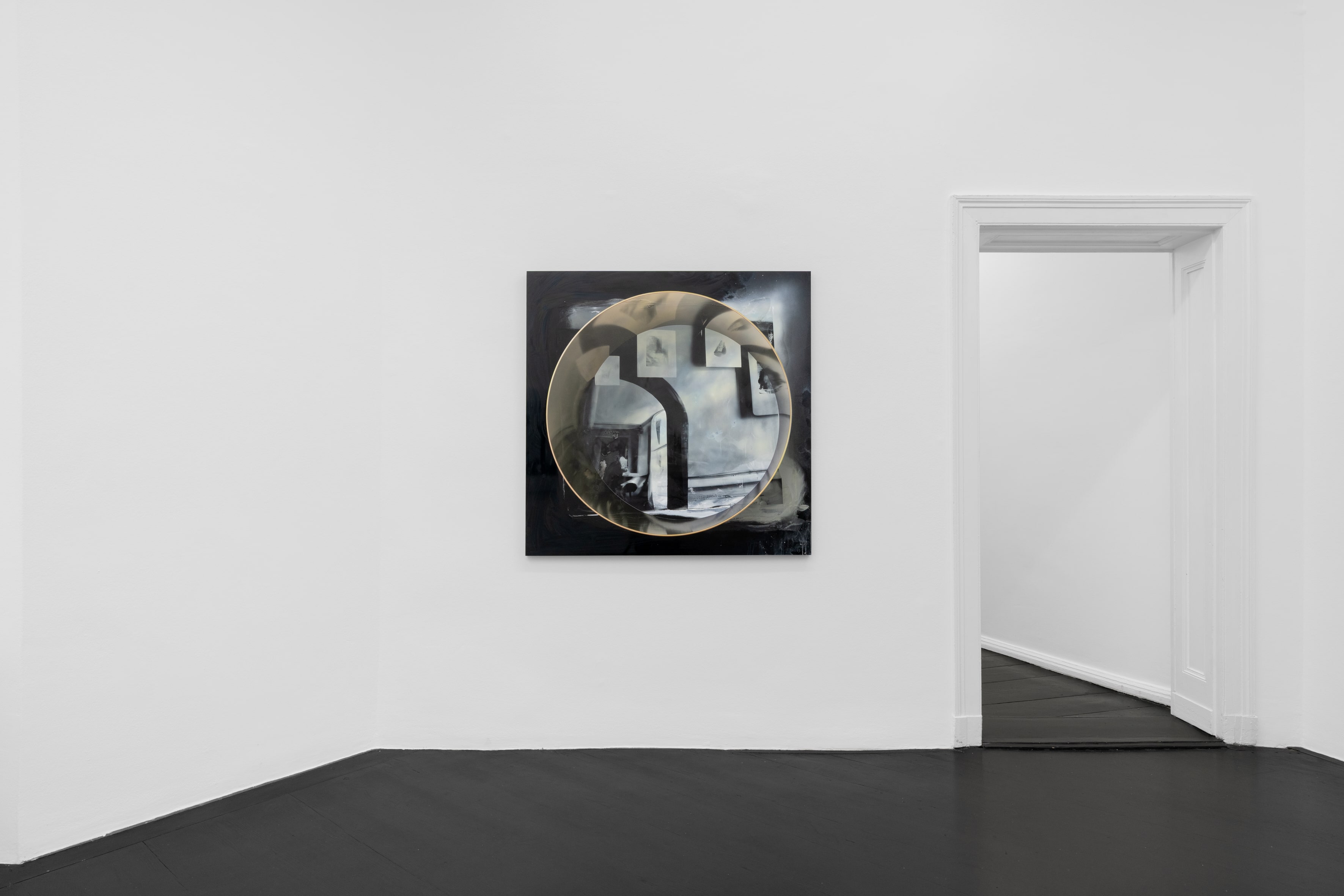 Installation view, Portals, 2025, courtesy of the artist and Galerie Isabella Bortolozzi.