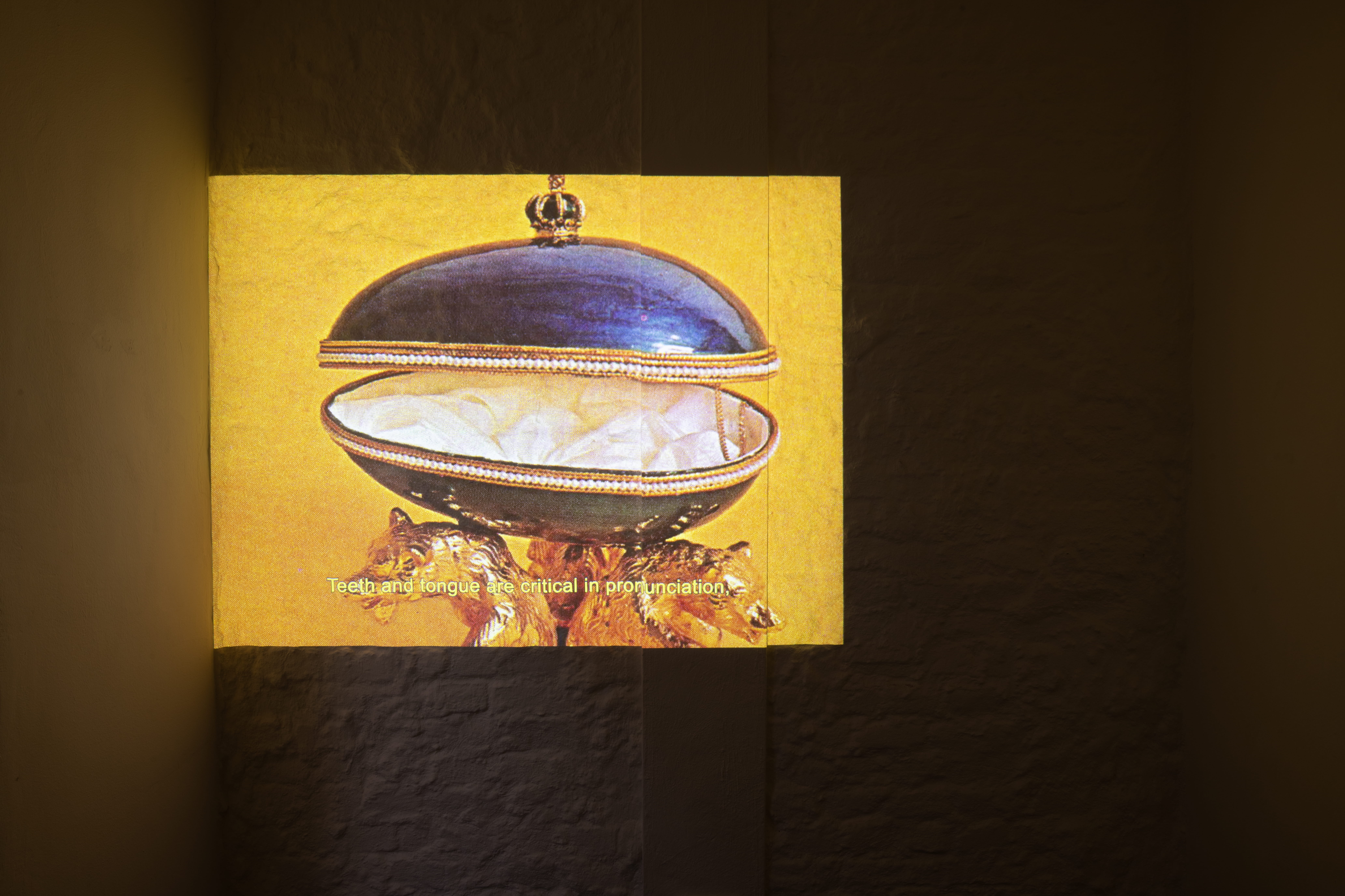 Klaus vom Bruch, 1000 Küsse - Relativ romantisch, 1983-1984, Single channel video, sound, 31:33 min Klaus vom Bruch, Dora Budor, Mary Helena Clark, Lou-Anna Ulloa del Rio, Michael van den Abeele, installation view, Cherry Hill, 2025-2026 Michael Van den Abeele, Fingers (2), 2023, Steel, 7 x 3 x 8 cm Klaus vom Bruch, Dora Budor, Mary Helena Clark, Lou-Anna Ulloa del Rio, Michael van den Abeele, installation view, Cherry Hill, 2025-2026 Lou-Anna Ulloa del Rio, Birds born in a cage think that flying is an illness, 2025, Single channel digital video, sound, 10:22 min Michael Van den Abeele, Fingers (2), 2023, Steel, 3 x 3 x 17 cm Dora Budor, Vintages, 2025, Cardboard box, Fresnel lens, portable monitor, electronics, 24 x 33.7 x 33.5 cm Dora Budor, Vintages, 2025, Cardboard box, Fresnel lens, portable monitor, electronics, 24 x 33.7 x 33.5 cm Dora Budor, Vintages, 2025, Cardboard box, Fresnel lens, portable monitor, electronics, 24 x 33.7 x 33.5 cm Mary Helena Clark, Neighboring Animals, 2024, Single channel digital video, sound, 09:03 min Mary Helena Clark, Neighboring Animals, 2024, Single channel digital video, sound, 09:03 min Mary Helena Clark, Neighboring Animals, 2024, Single channel digital video, sound, 09:03 min Mary Helena Clark, Neighboring Animals, 2024, Single channel digital video, sound, 09:03 min