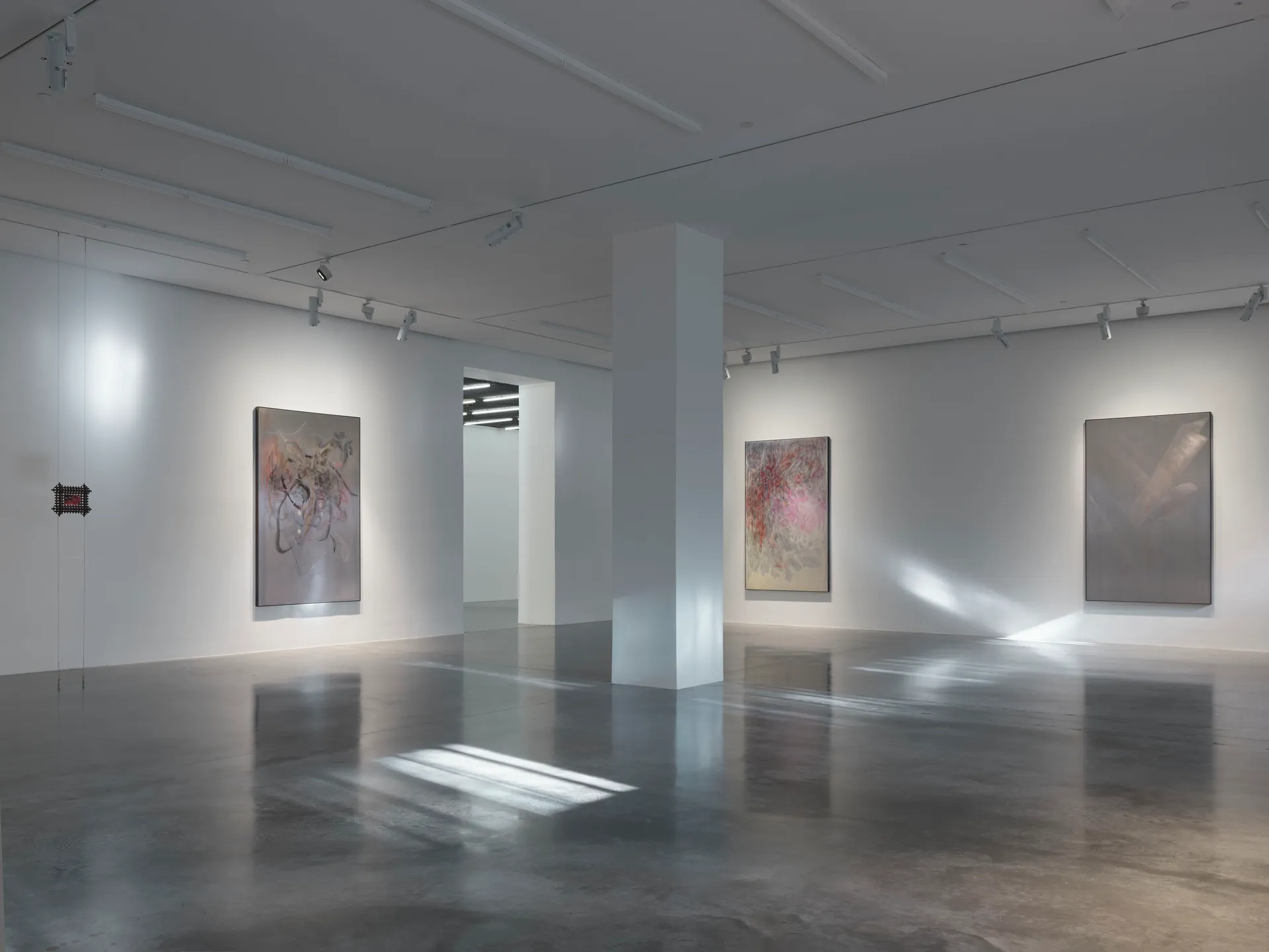 Installation view, Night Signal, 2026. Courtesy of the artist and White Cube.