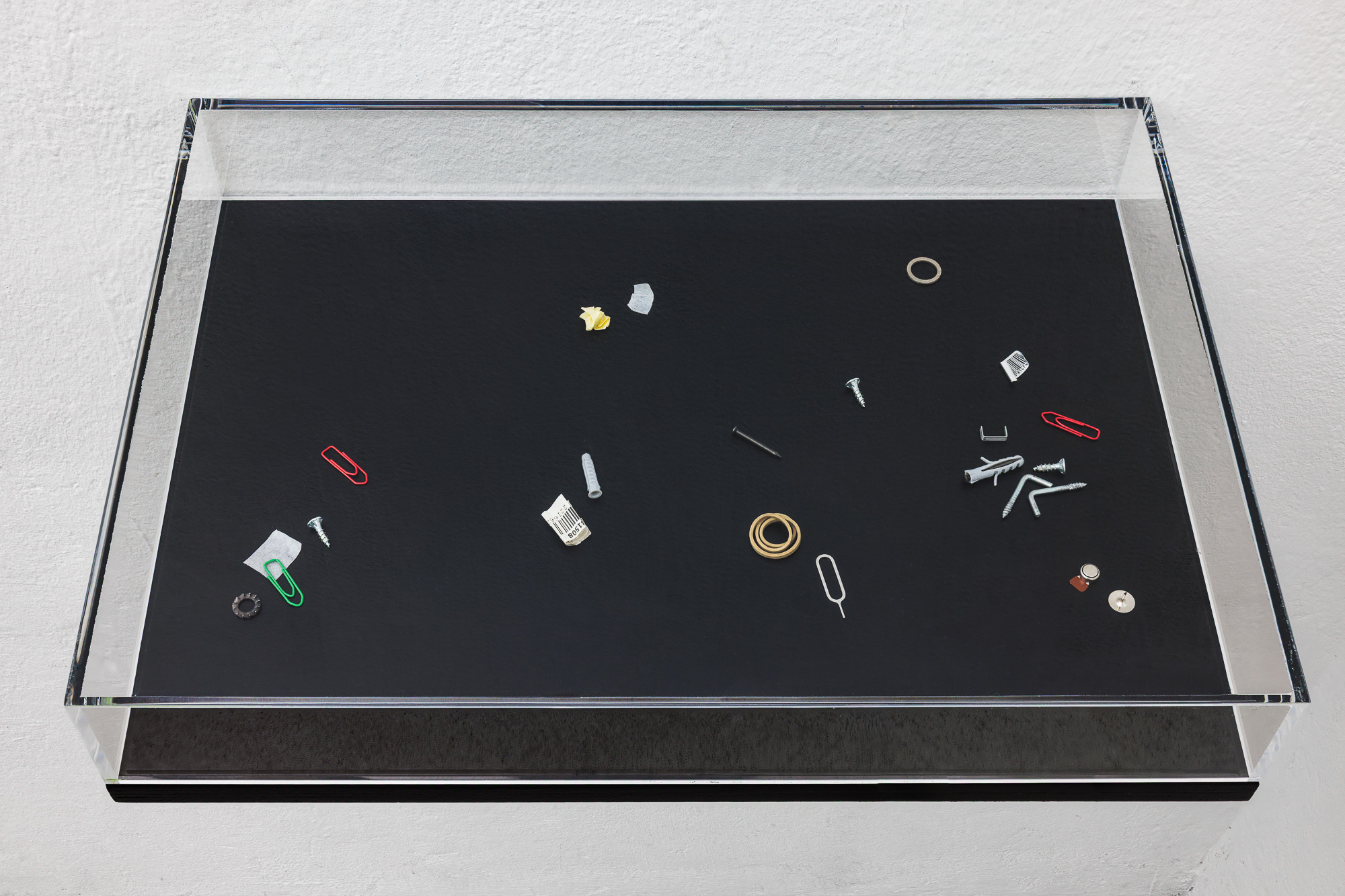 Samuel Haitz, Archive (I’m not so much into superficial things, but when I close my eyes at night, all I can see is your face), 2026, Acrylic glass, wood, brackets, mixed media, 42 × 29,7 × 7,6 cm. Courtesy of the artist and Pech.