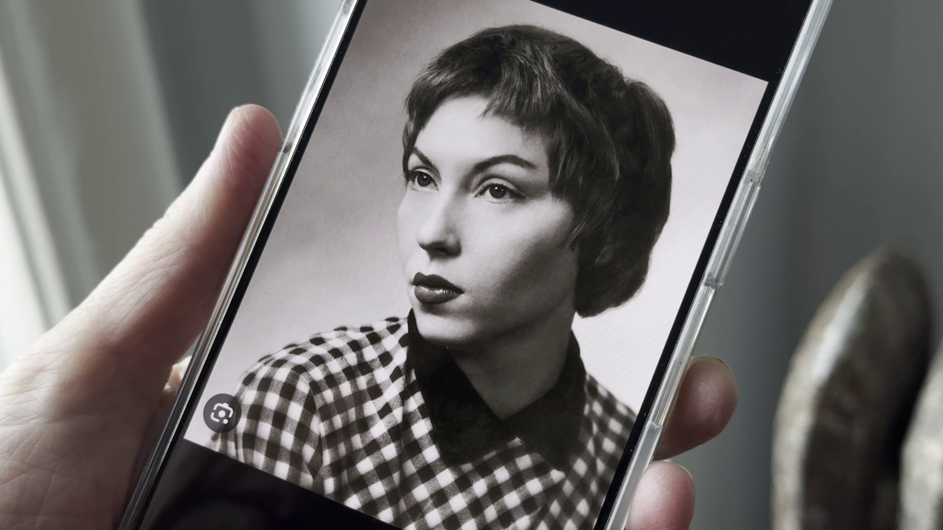 Moyra Davey Four [чотири], 2025, HD video with sound, 32 min 47 sec. Courtesy of the artist and greengrassi, London.