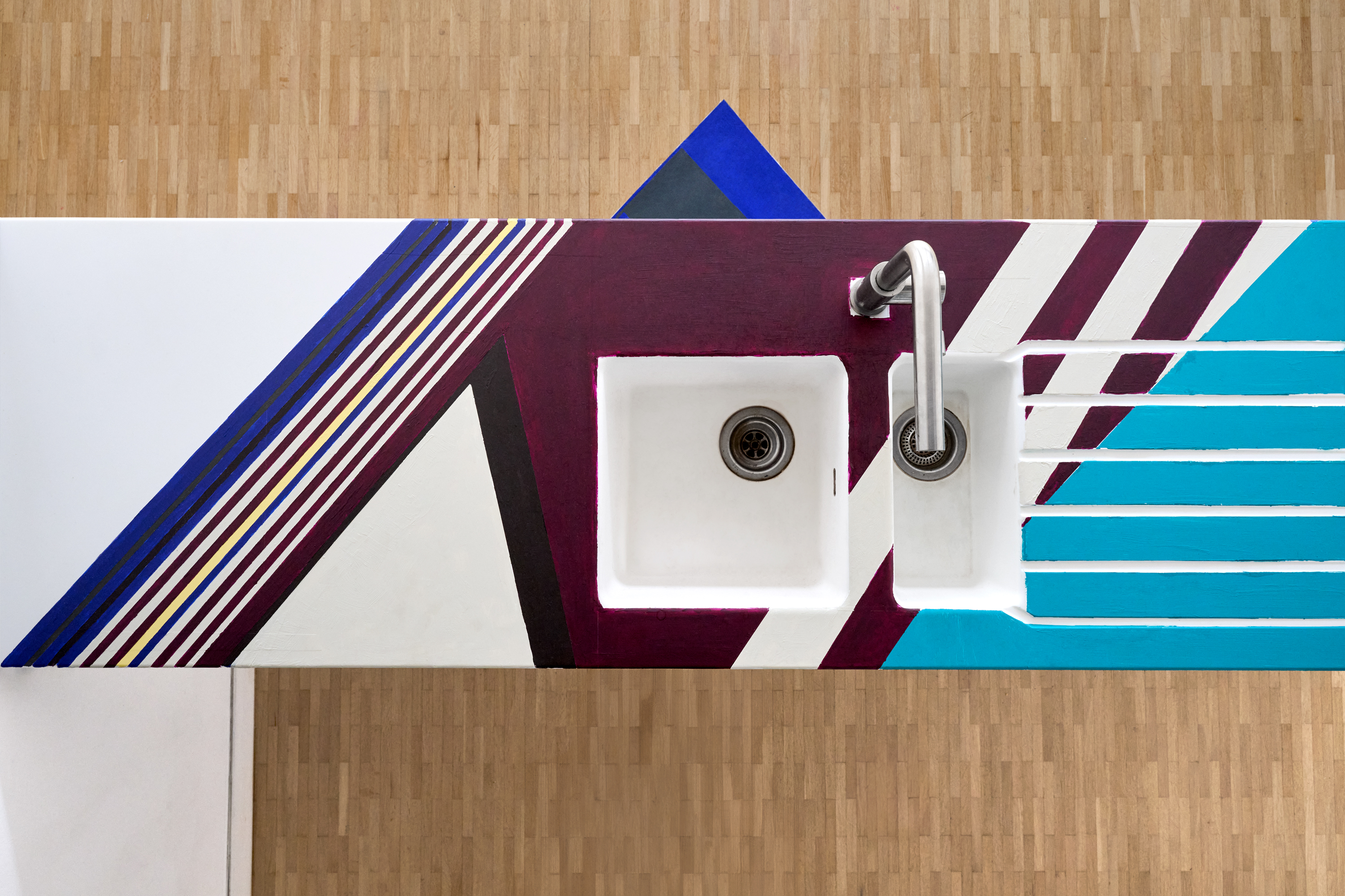 Installation view, Gretchen Lawrence & Margaret Tashkova: Construction without permanent attachment (Desire), 2026. Courtesy of the artists and Pivot.